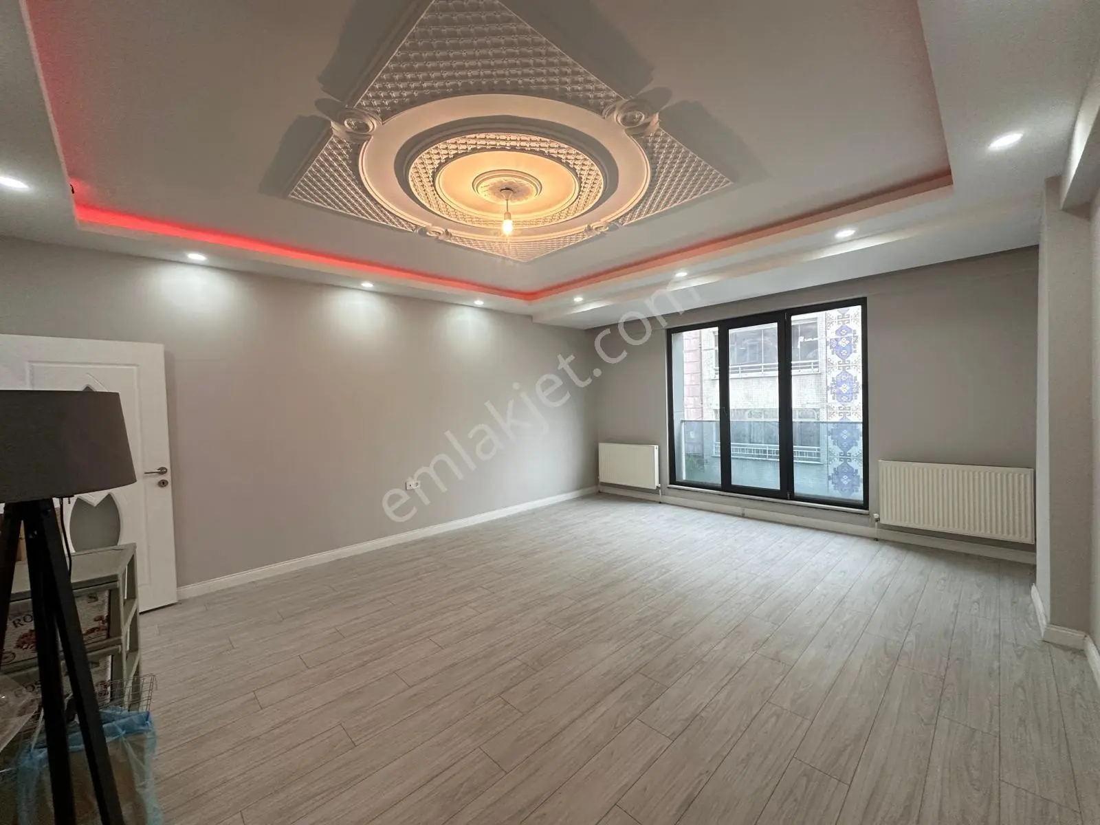 Bayrampaşada Lüks 3+1 Ebeveyn Banyolu Satılık Arakat Fırsatdaire - Görsel 7