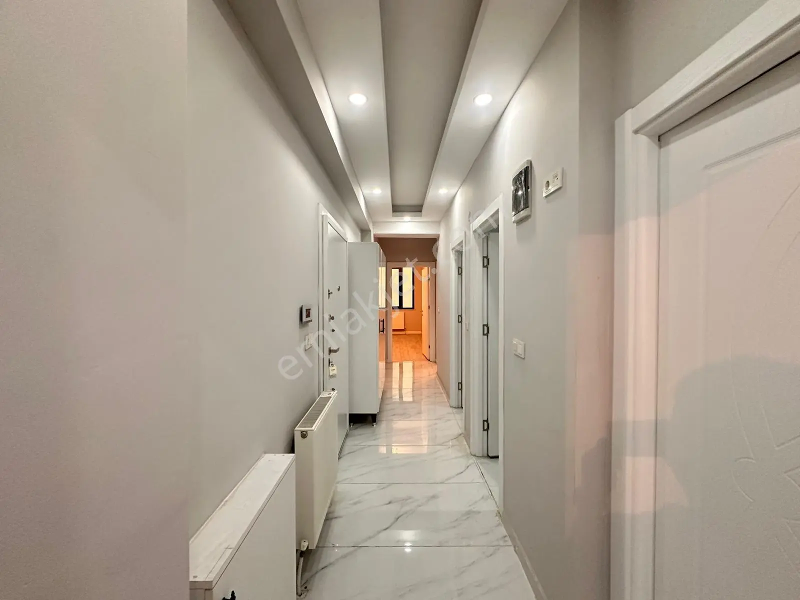 Bayrampaşada Lüks 3+1 Ebeveyn Banyolu Satılık Arakat Fırsatdaire - Görsel 10