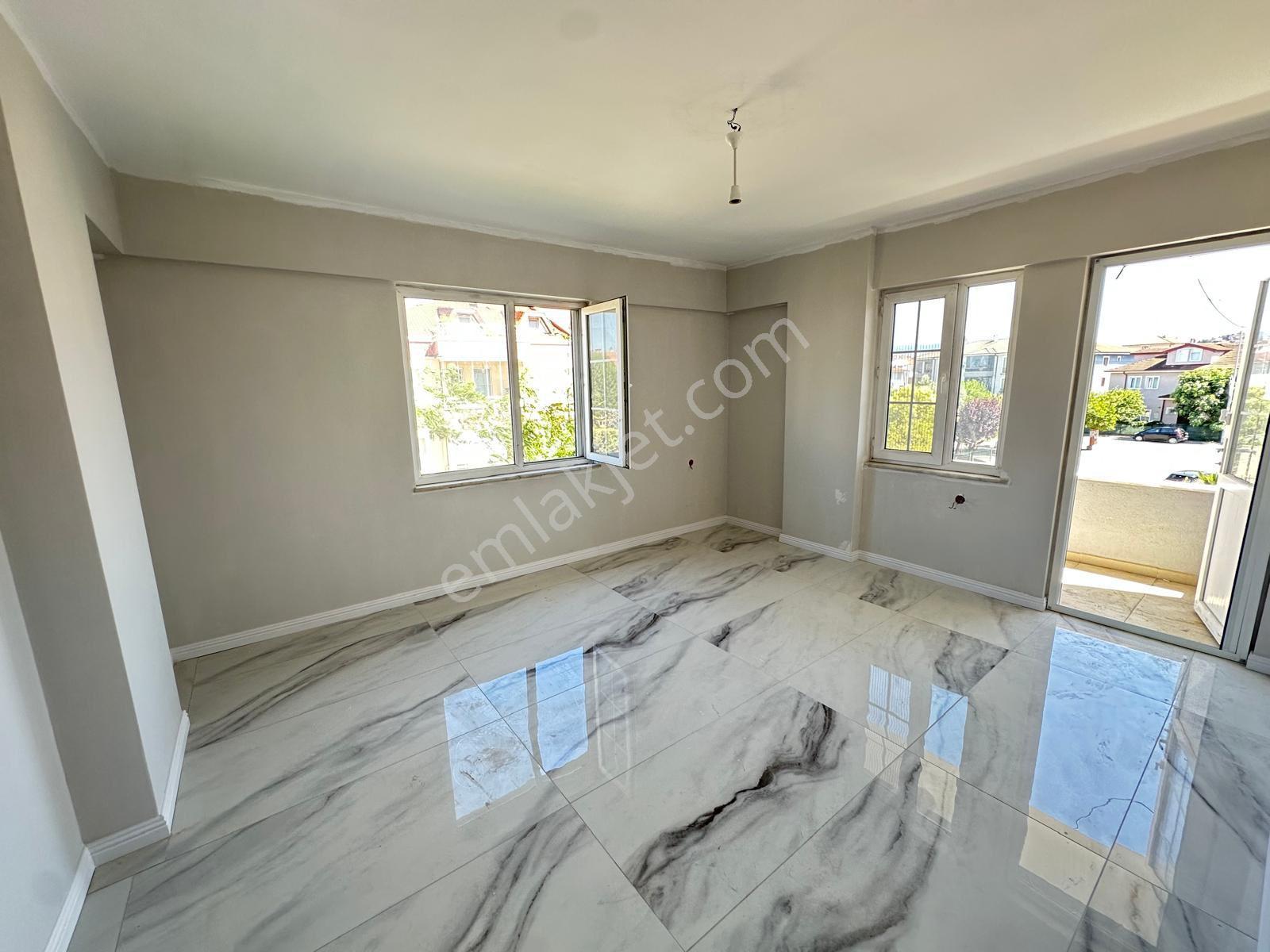 Serdivan Altınova Bahçelievler Mevkii Site İçi Kapalı Otopark 150 M2 Mutfak Ayrı 3+1 Satılık Daire - Görsel 9