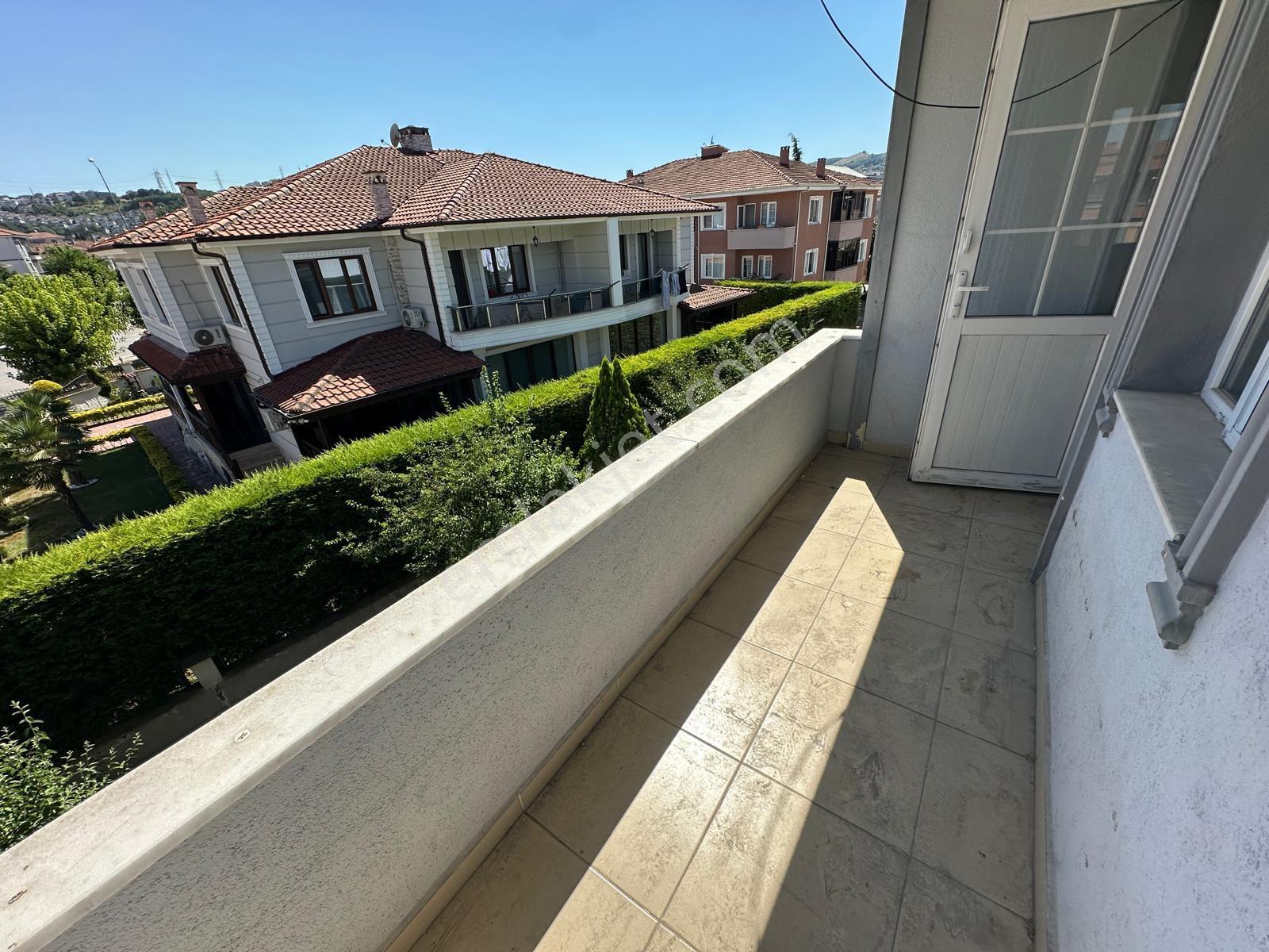 Serdivan Altınova Bahçelievler Mevkii Site İçi Kapalı Otopark 150 M2 Mutfak Ayrı 3+1 Satılık Daire - Görsel 20
