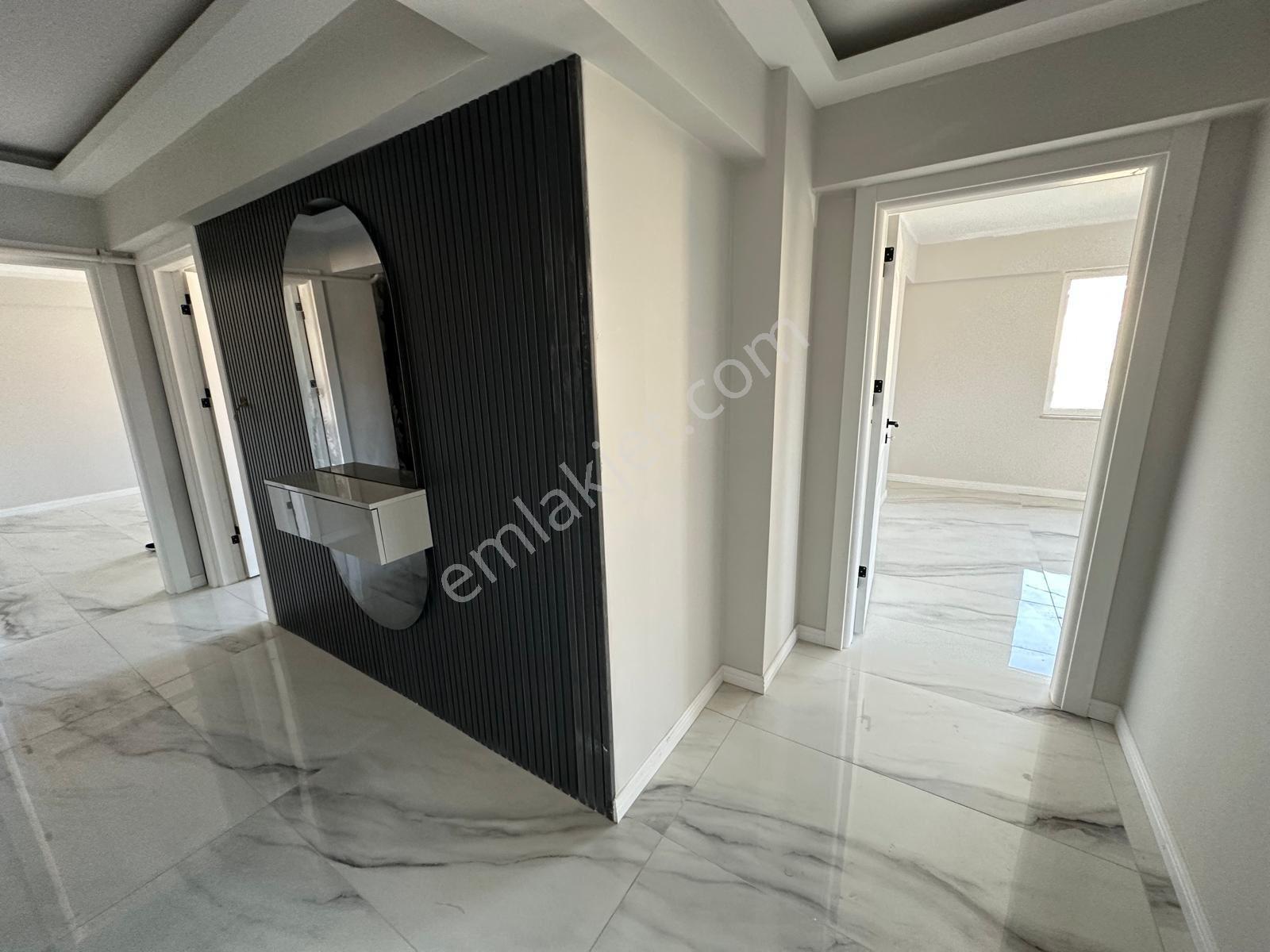 Serdivan Altınova Bahçelievler Mevkii Site İçi Kapalı Otopark 150 M2 Mutfak Ayrı 3+1 Satılık Daire - Görsel 14