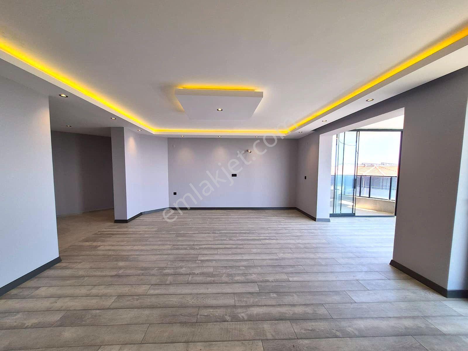 Alanya Payallar Mahallesi'nde Satılık 4+1 Full Tadilatlı Dubleks Daire - Görsel 25