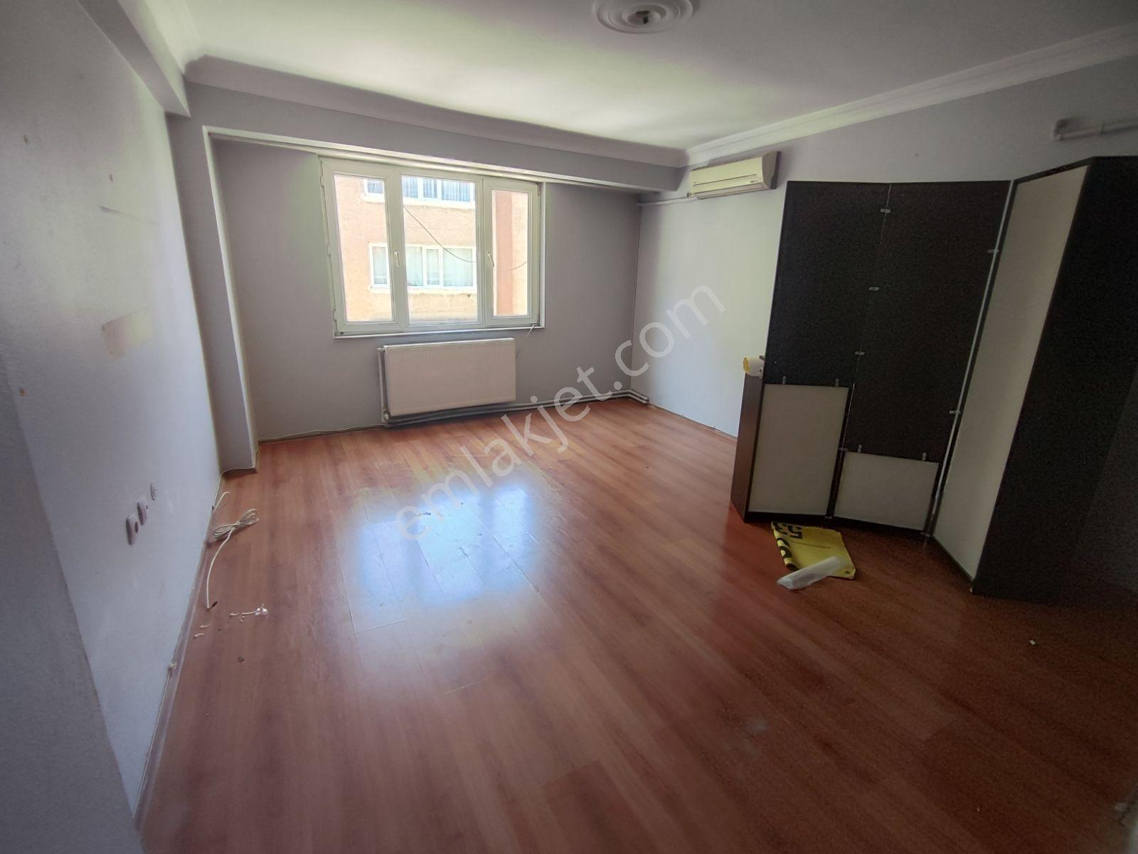 Aktarhüssam Da Asansörlü Satılık 2+1 Arakat Daire