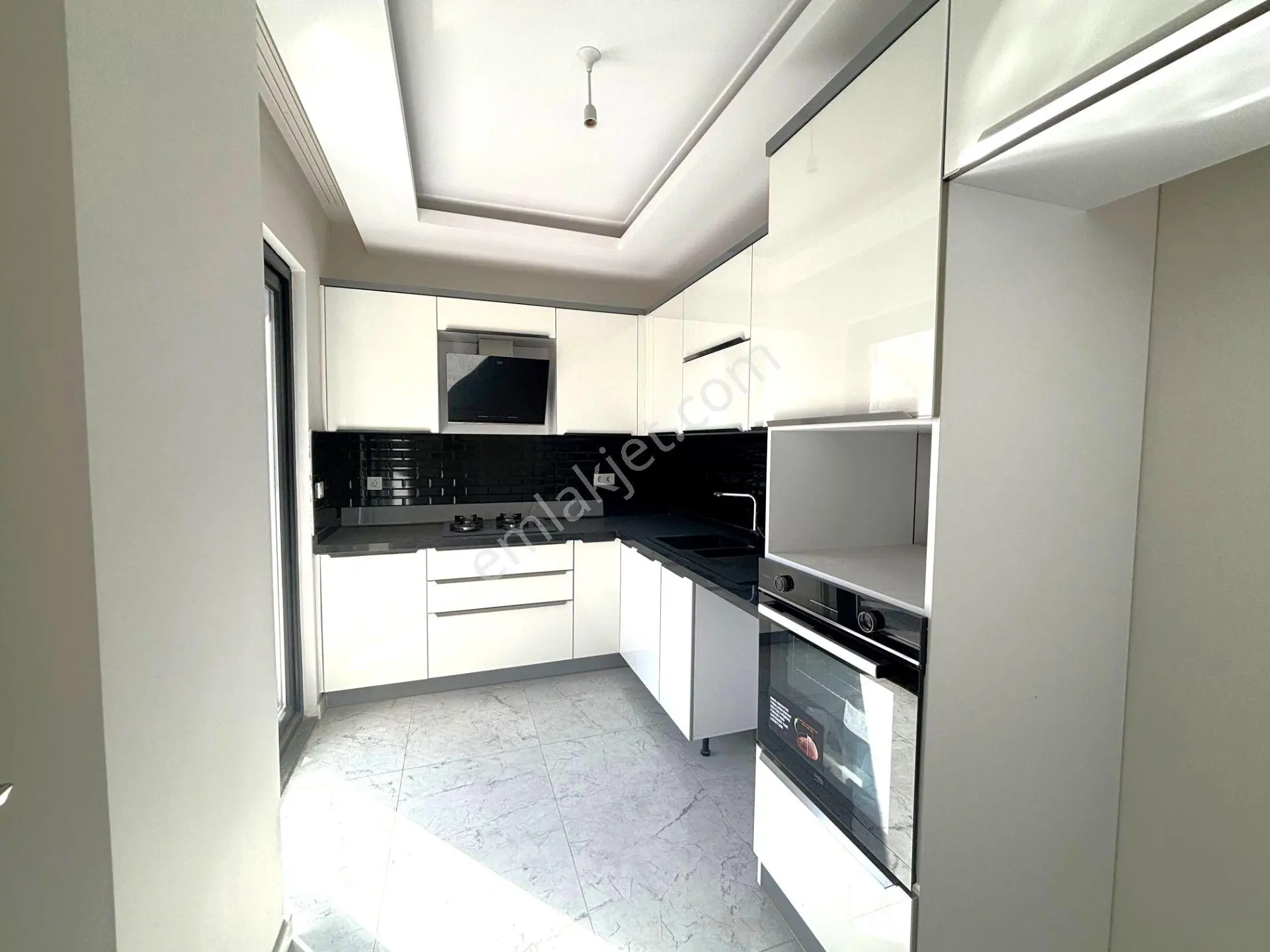 𝄞melodi'den İkizçay'da Yepyeni İnşaatta Ayrı Mutfak Ön Cephe Ara Kat 2+1 Lux Daire - Görsel 5