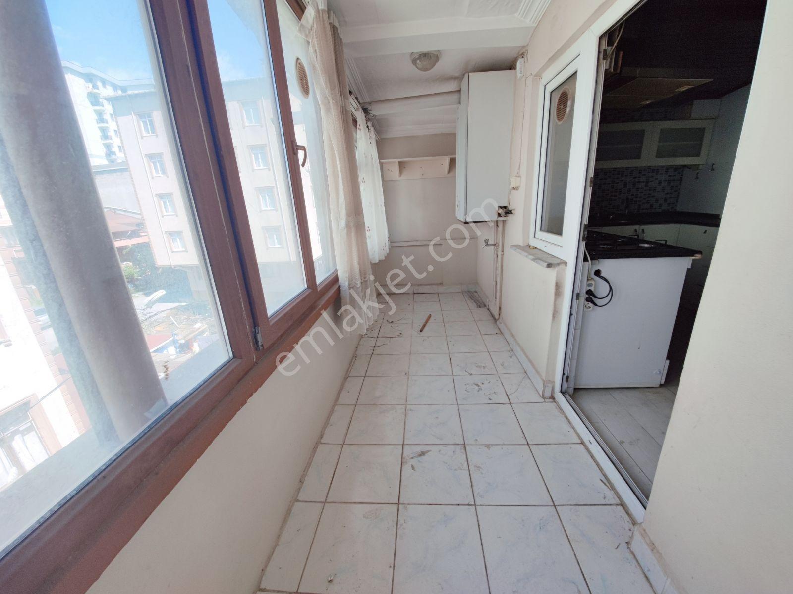 Tepebaşı Camii'ne Cemil Cad Yakin 3.kat 4+1 180 M2 Banyo Wc Ayri - Görsel 22