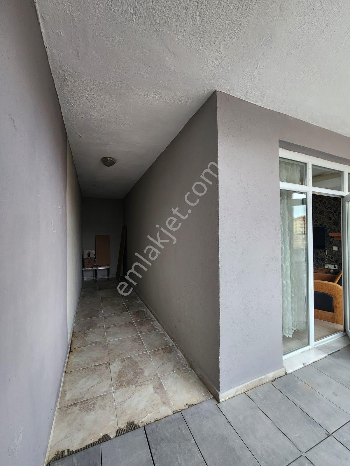 Yüksel Şahin"den Yazırda Tramvaya Yakın Yatay Eşyalı 1+1 Kiralık Daire - Görsel 13