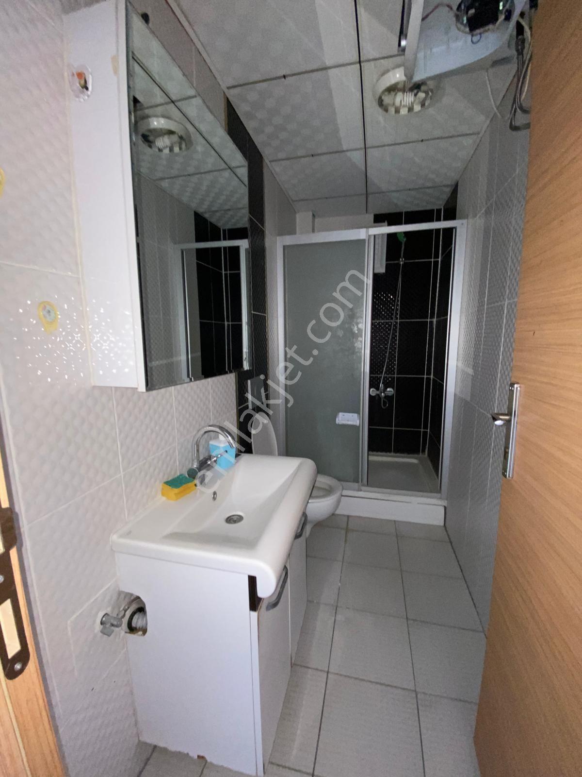 Yüksel Şahin Den Yazır Da Tramvaya Yakın 1+1 Eşyalı Kiralık Daire - Görsel 14