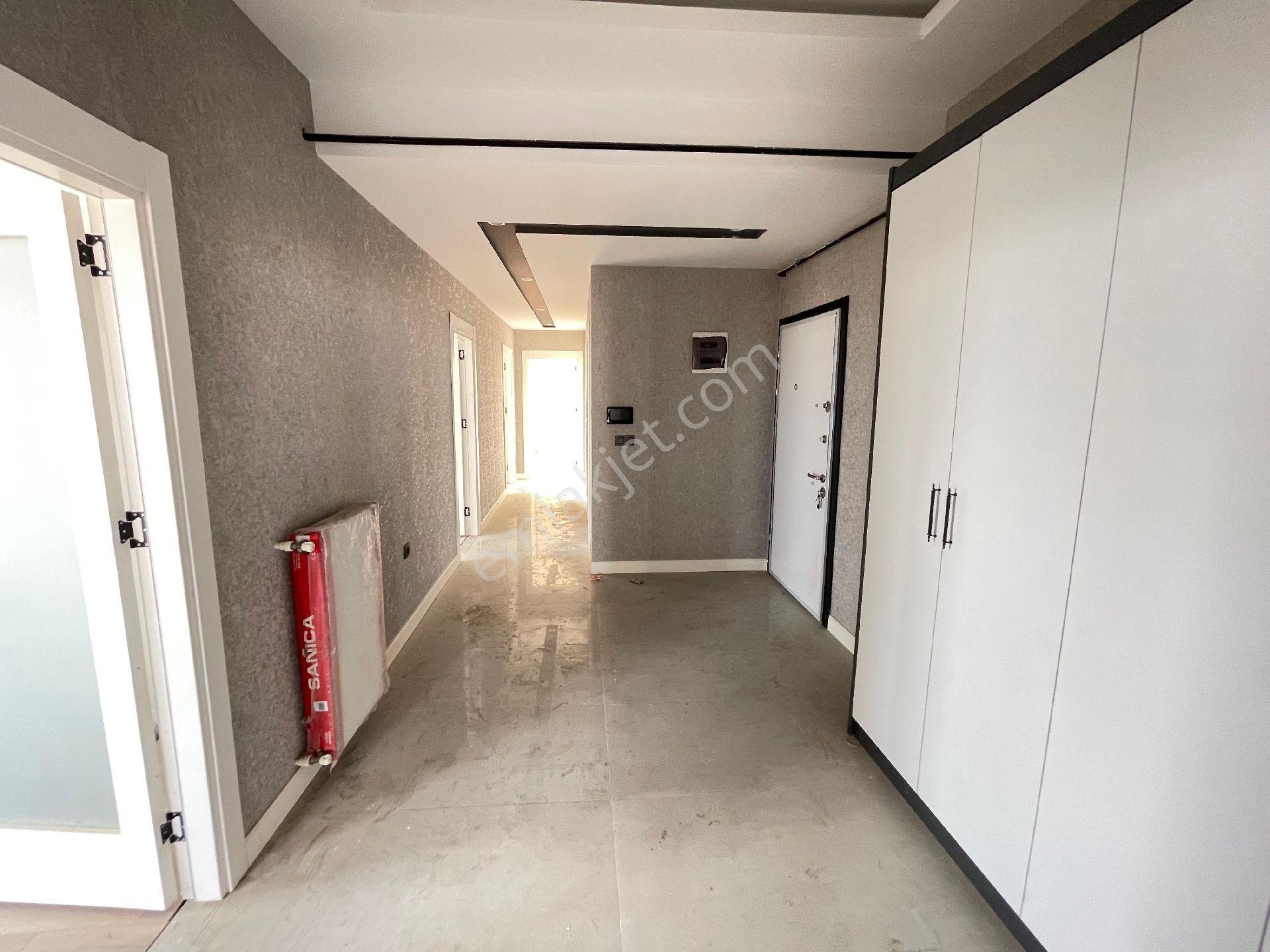 Atatürk Mahallesi Site İçerisinde 4+1 Nezih Daire - Görsel 8