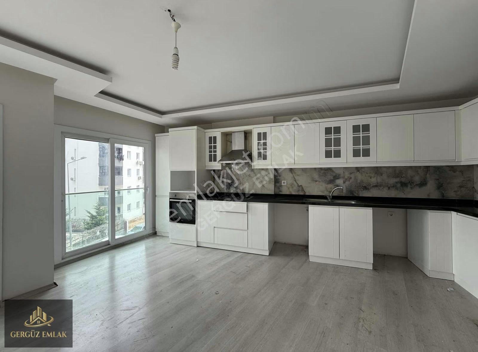 * Kaçırılmayacak Fırsat! 100. Yılda Site İçi 4+1 Satılık Daire