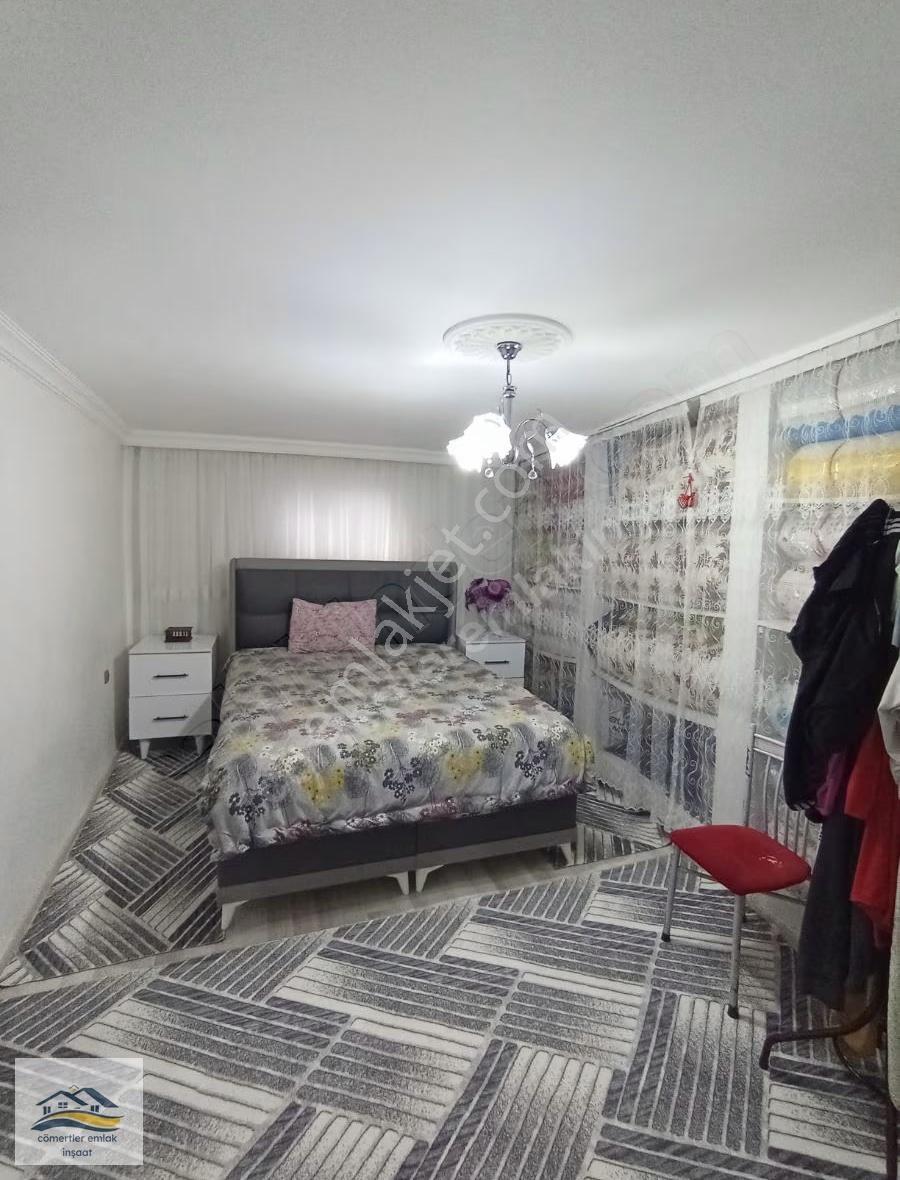 Güneş Mahallesi 139 M. 2 Kat Lı Her Kat 3 Er. Odalı Artı Teras - Görsel 24