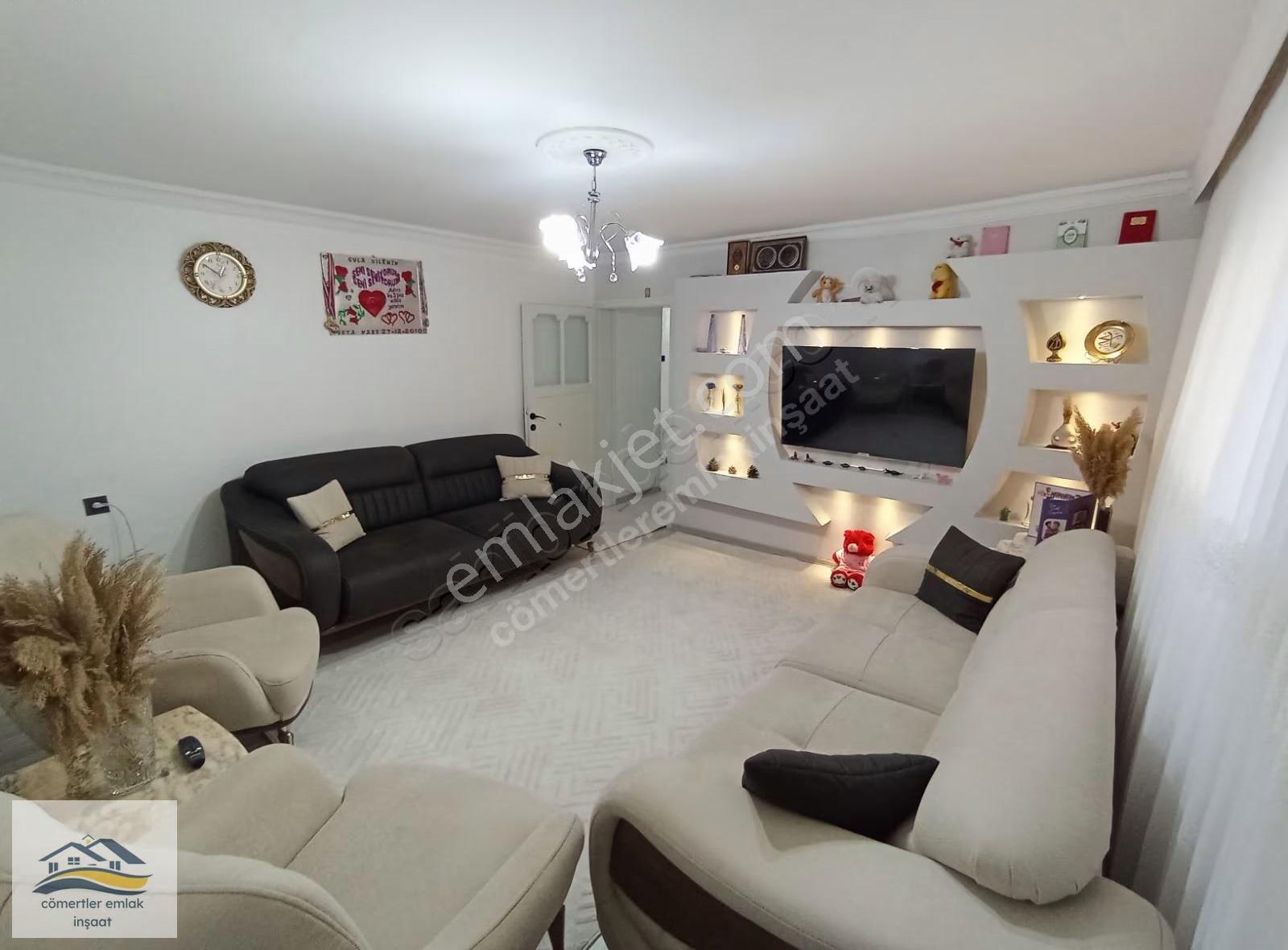 Güneş Mahallesi 139 M. 2 Kat Lı Her Kat 3 Er. Odalı Artı Teras - Görsel 32