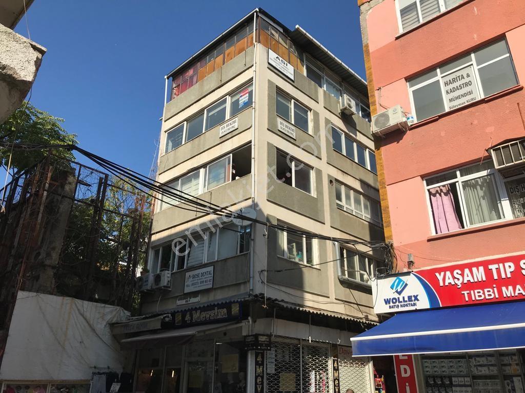 1. Beyler Konak Merkezde 55 M² | Çift Cepheli | Boş Kiralık Ofis