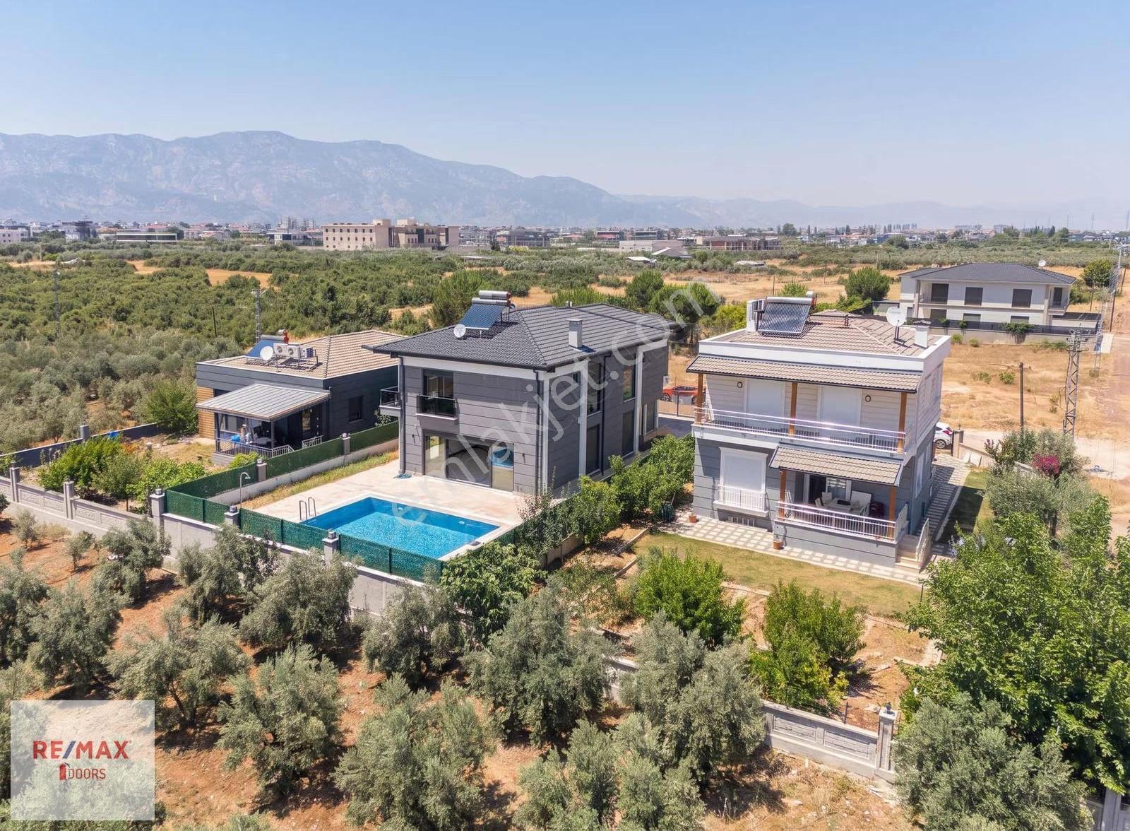 Altınkalede 5+1 Bağımsız Parselli Müstakil Havuzlu Villa - Görsel 21