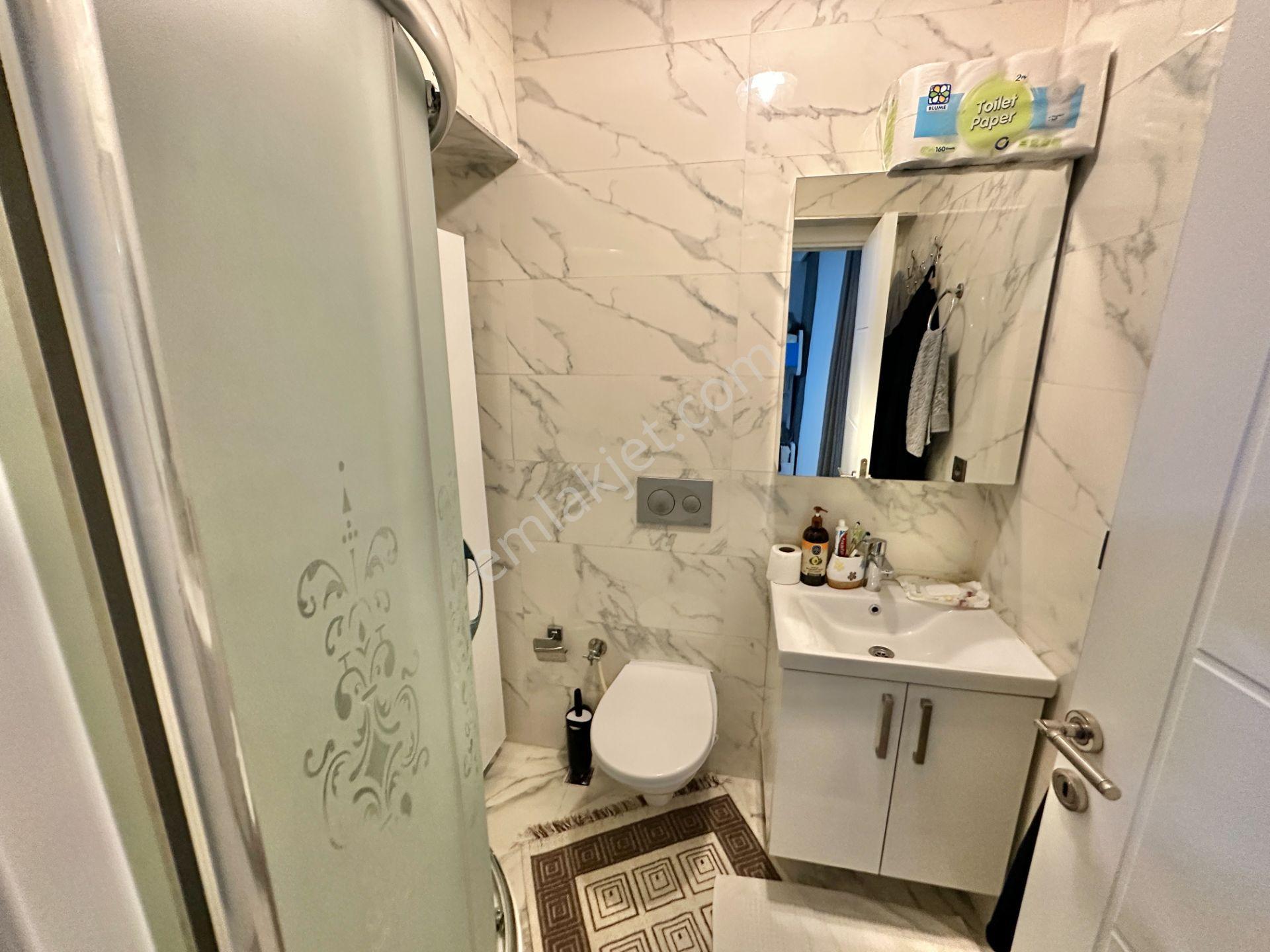 Bayrampaşa'da Ebeveyn Banyolu Şahane 115m2 2+1 Satılık Daire - Görsel 11