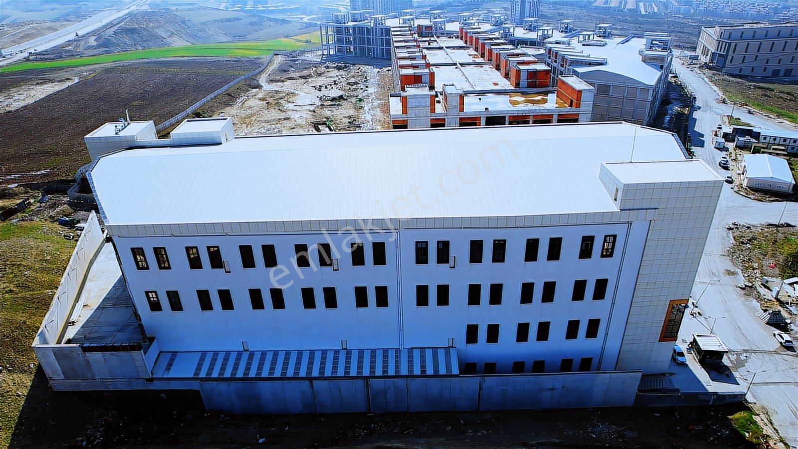 Deliklikaya Bölgesinde Kiralık H:7m 4457 M2 Düz Giriş Fabrika - Görsel 2