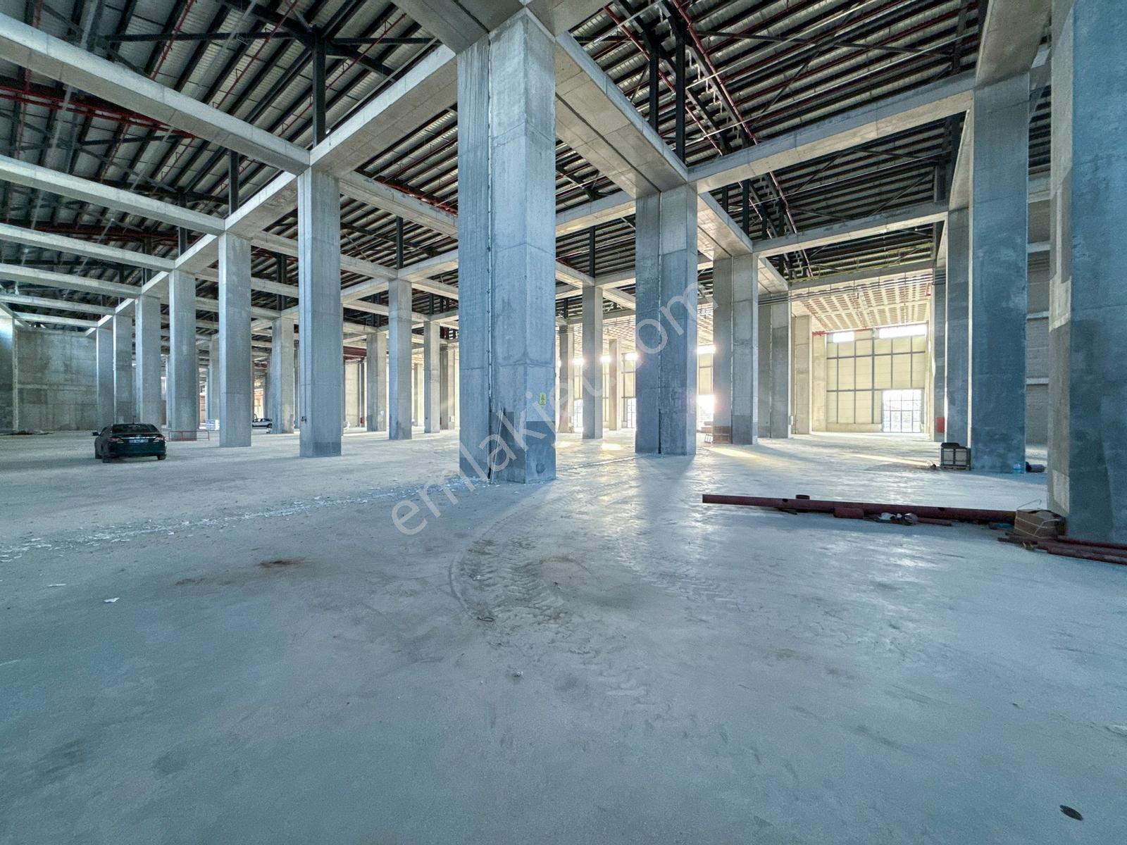 Hadımköy Yoluna Cephe A Sınıfı 12.100m² H:12 11 Rampa Depo - Görsel 27