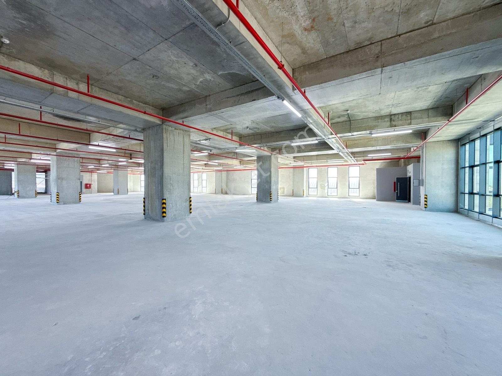 Hadımköy Akpınar Bölgesinde Müstakil 13.800 M2 Kiralık Fabrika - Görsel 15