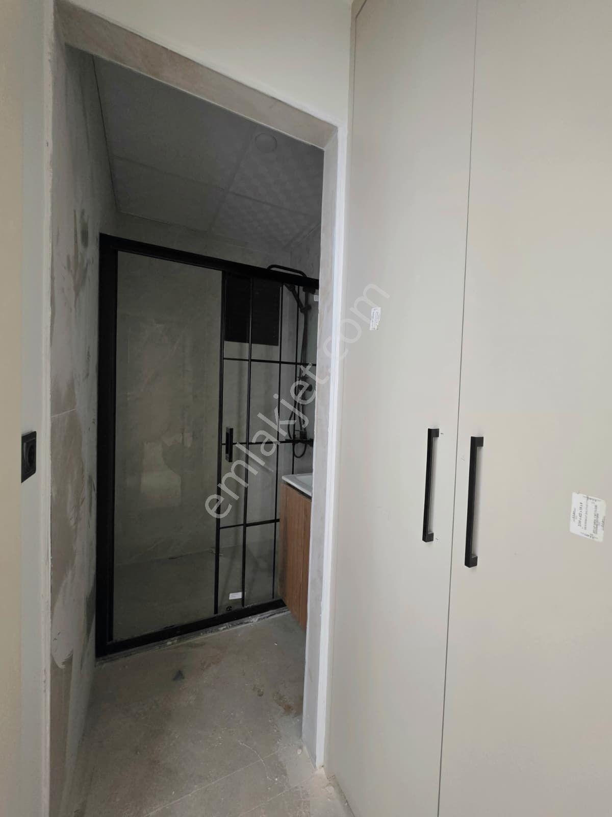 Önü Yeşil Alan Ara Kat 2 Banyo Giyinme Odalı 107 M² 2+1 - Görsel 29