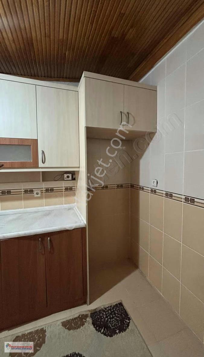 Filiz Emlaktan Bağcılar Meydanda 2+1 100m2 Kiralık Daire - Görsel 6