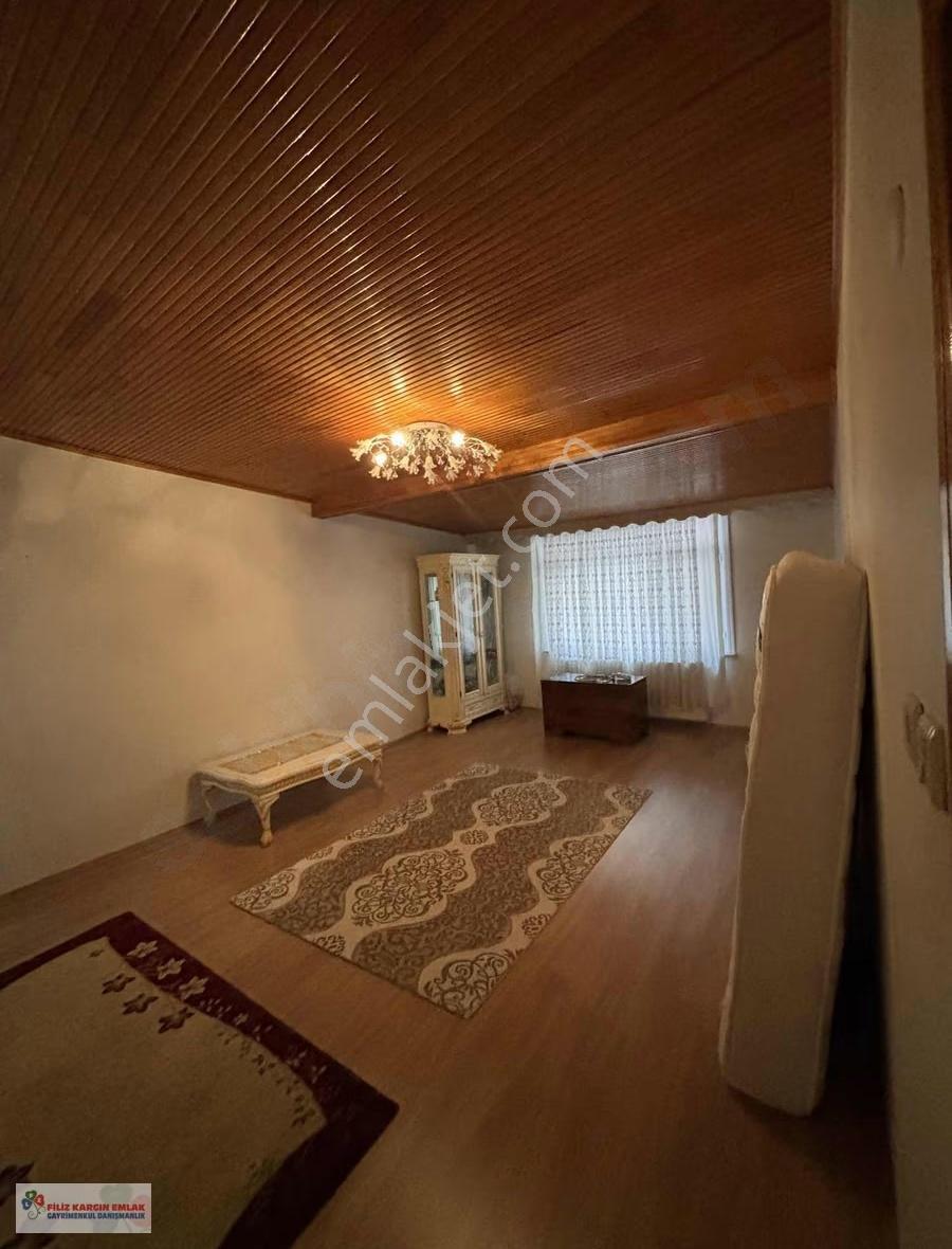 Filiz Emlaktan Bağcılar Meydanda 2+1 100m2 Kiralık Daire - Görsel 2