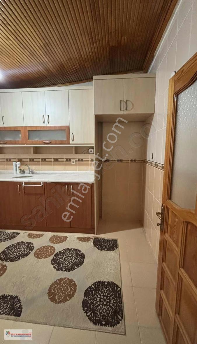 Filiz Emlaktan Bağcılar Meydanda 2+1 100m2 Kiralık Daire - Görsel 14