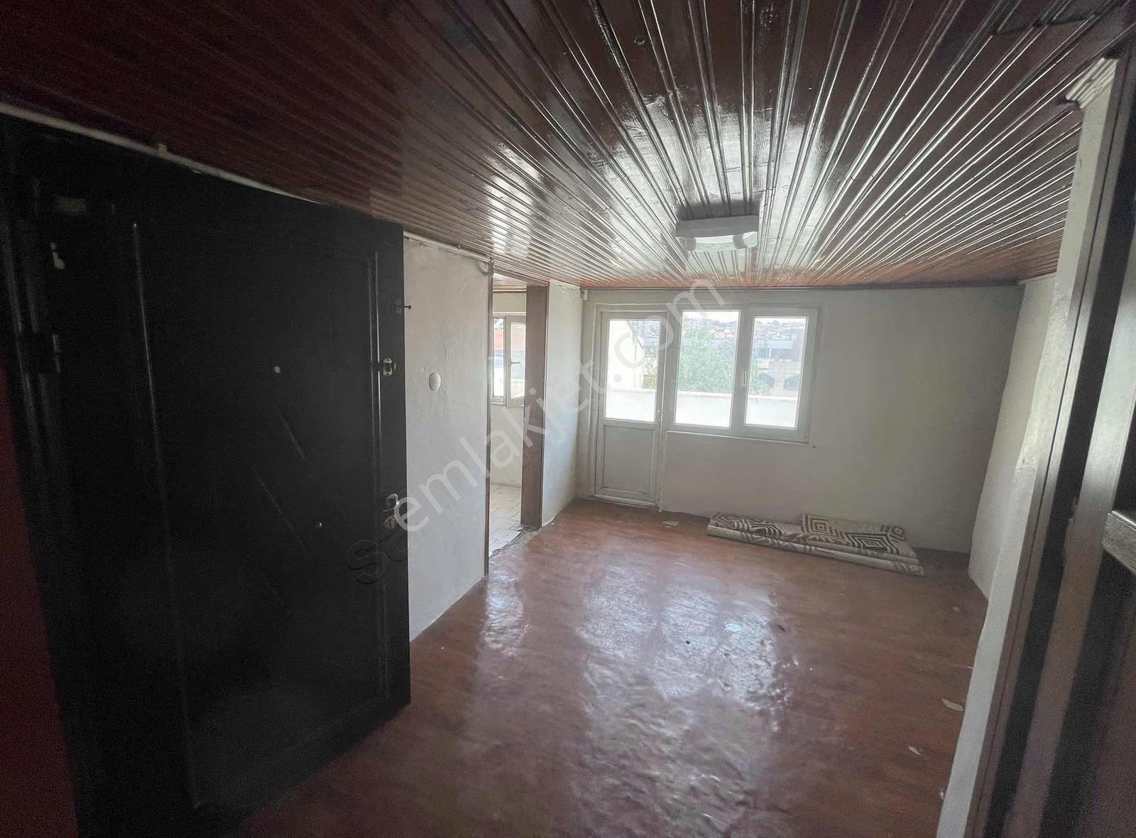 Bayrampaşa Altıntepsi Mah. Doğalgaz Yok Kiralık 2+1 Daire! - Görsel 7