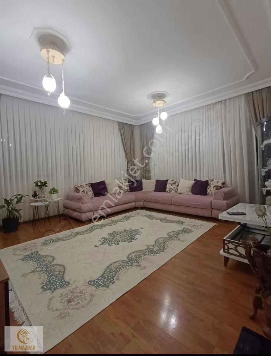 Aydoğmuşda Tranvay Dibi 3+1 Satılık Daire