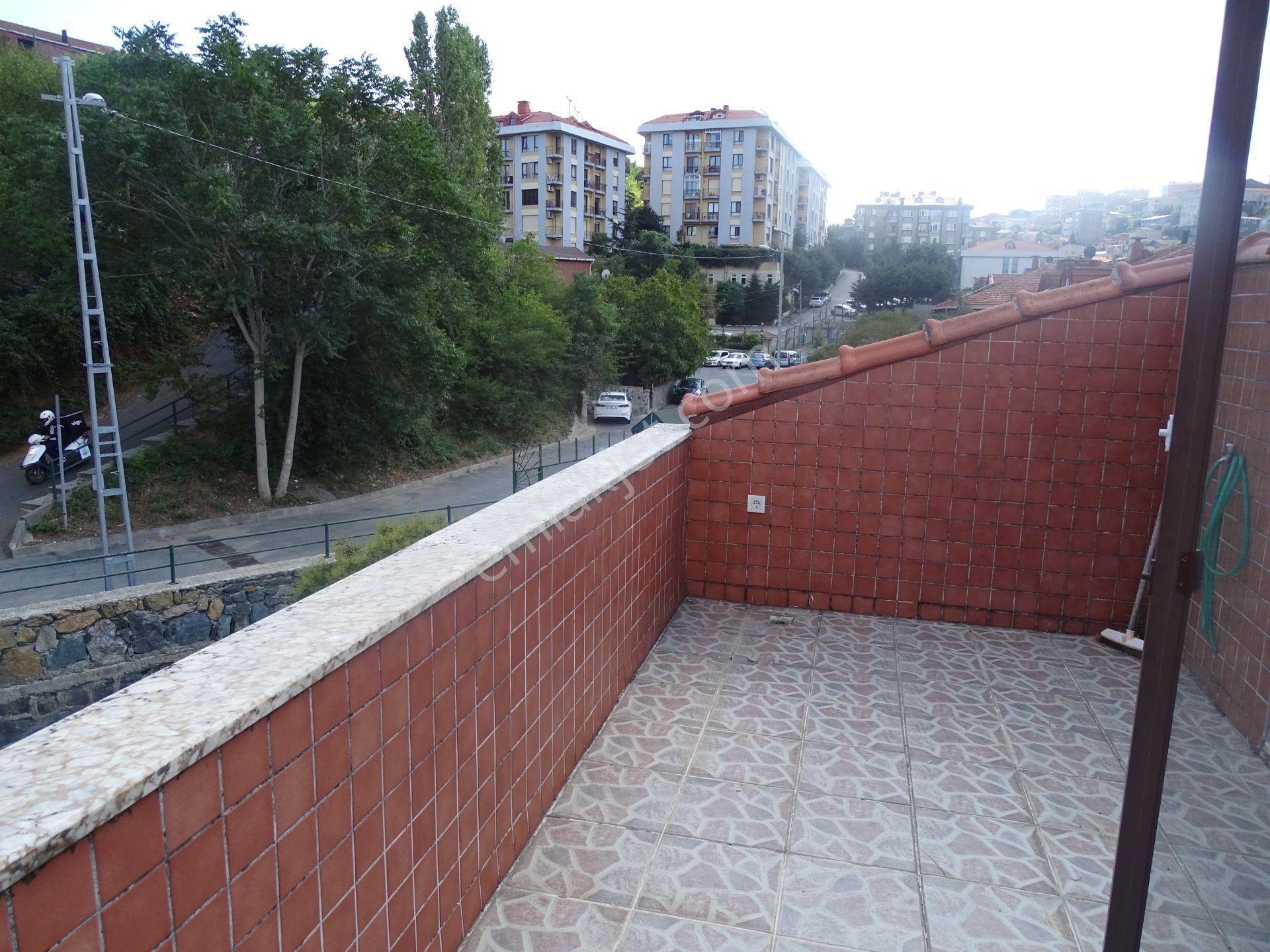 İstinyepark 'a Yakın Güvenlikli Site İçinde Teraslı 3+1 Dubleks - Görsel 18