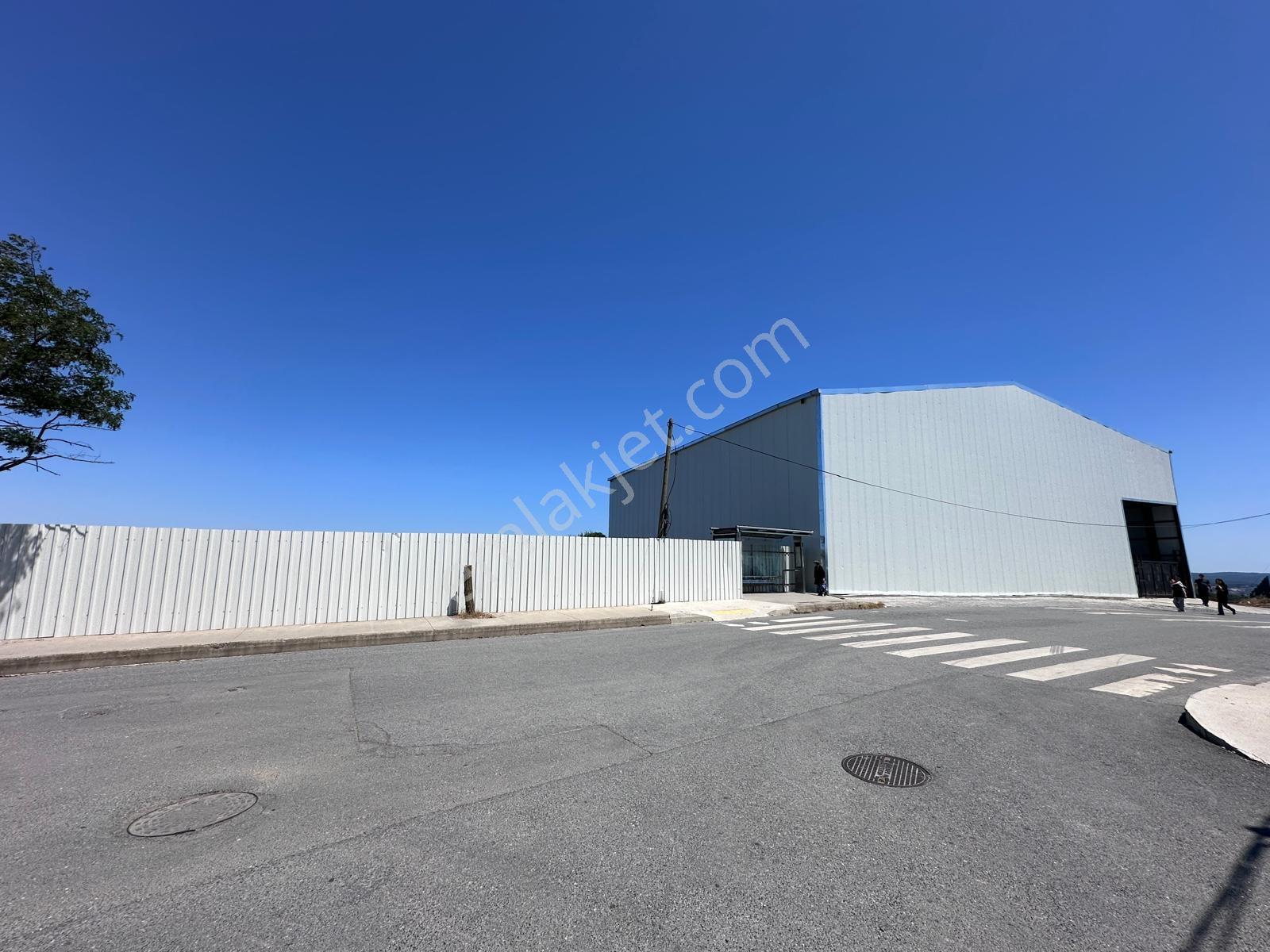 Kiralık 1000 M2 Kapalı Alana 1000 M2 Açık Alan Depoya Uygun - Görsel 15