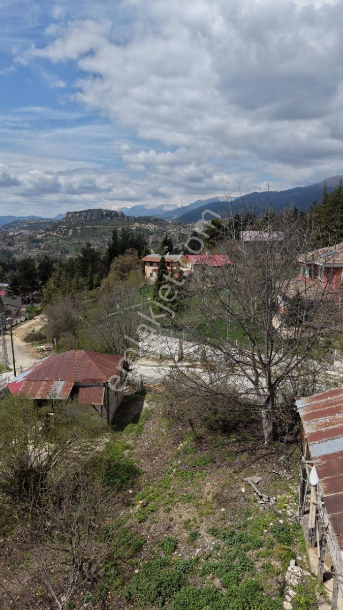 Mersin Çamlıyaylada 1250 M² Arsa İçerisinde 2 Kârgir Ev Ve Bahçe - Görsel 8