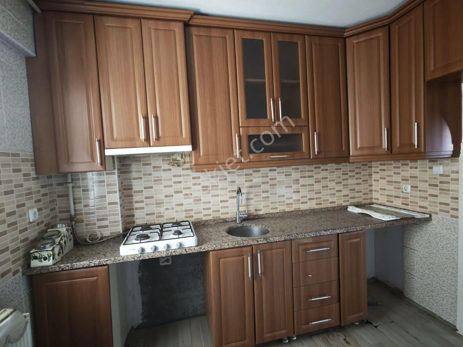 Remax Leon Gemlik Hamidiye Mahallesi 2+1 Kiralık Daire - Görsel 2