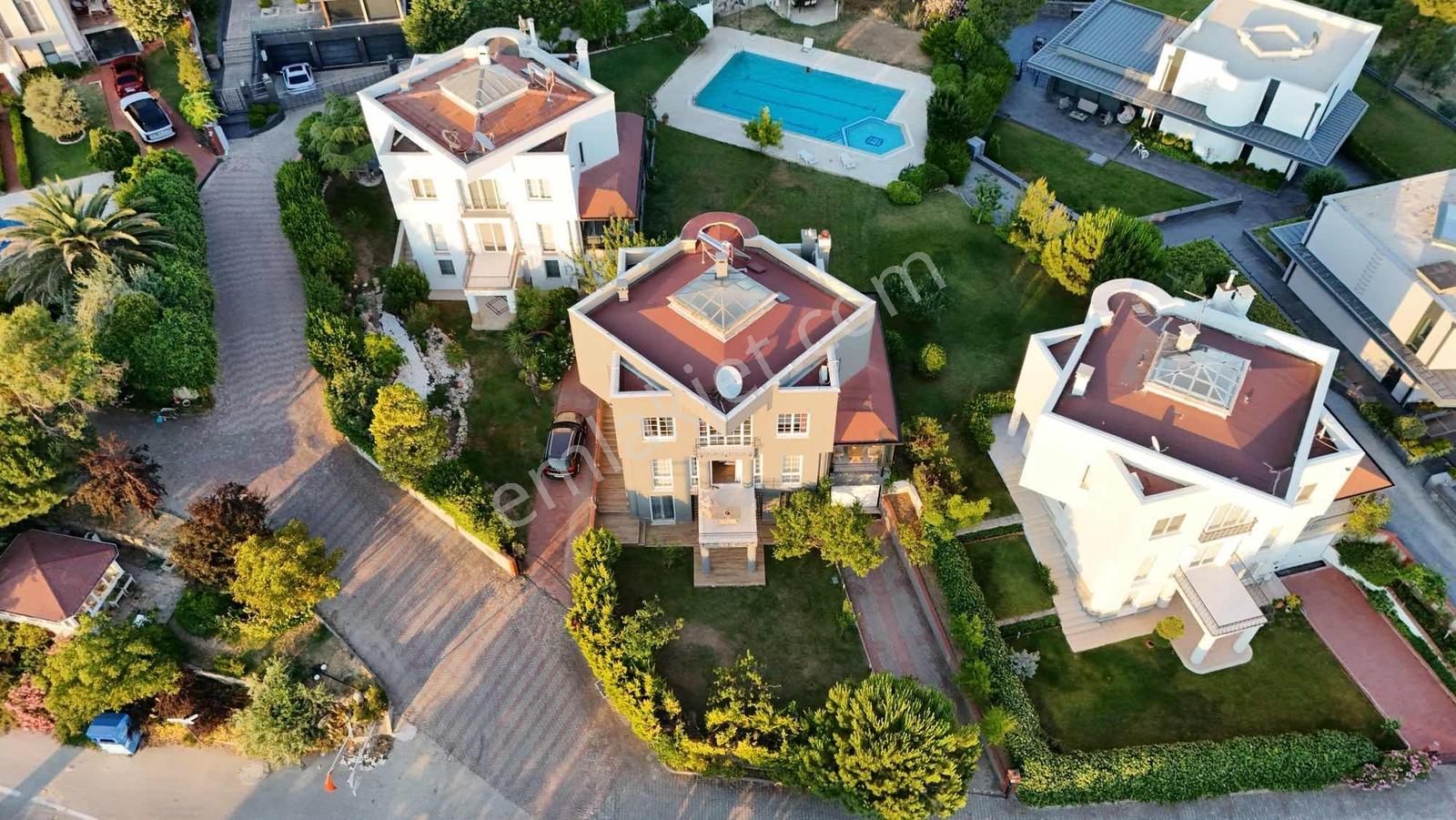Bademli Türkmen Evleri'nde 5+1 Tamamen Yenilenmiş Müstakil Villa - Görsel 9