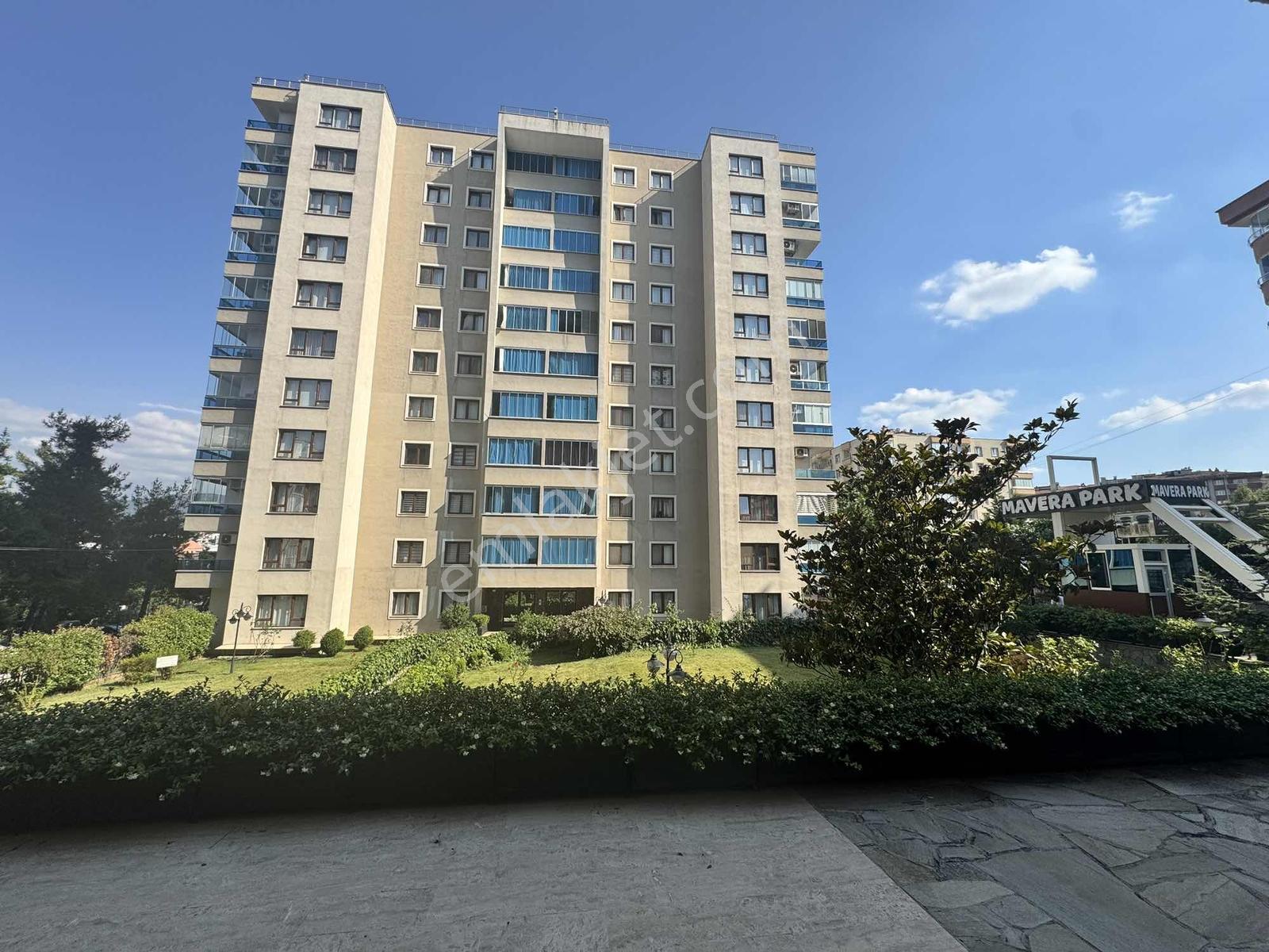 Mavera Park Evlerinde 220 M² 4+1 Bahçe Katı Kapalı Havuzlu Site