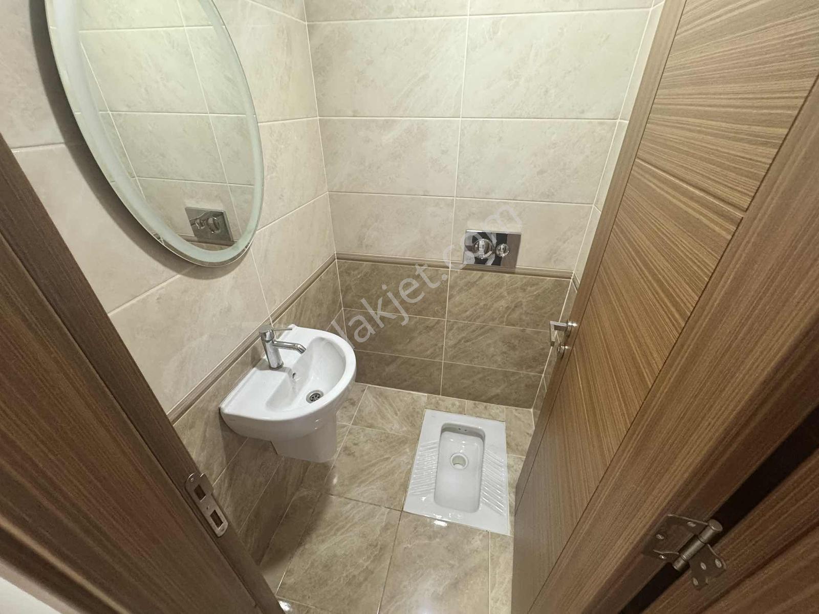 Mavera Park Evlerinde 220 M² 4+1 Bahçe Katı Kapalı Havuzlu Site - Görsel 7