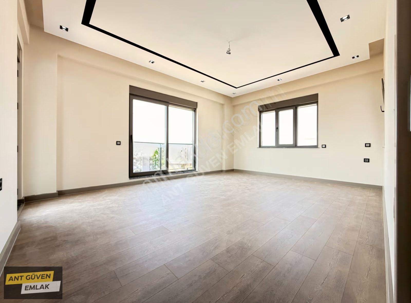 Bu Genişlikte Emsal Yok Yerden Isıtmalı E. Banyolu Katta Tek 2+1 - Görsel 24