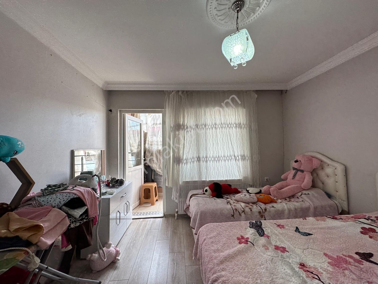 Küçükbalıklı Meydana Yakın Komple Satılık Bina - Görsel 24