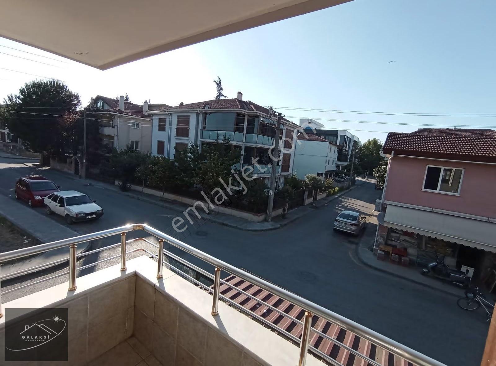 Merkezi Konumda | 150 M² Net | Ara Kat | Ferah 4+1 Kiralık Daire - Görsel 12