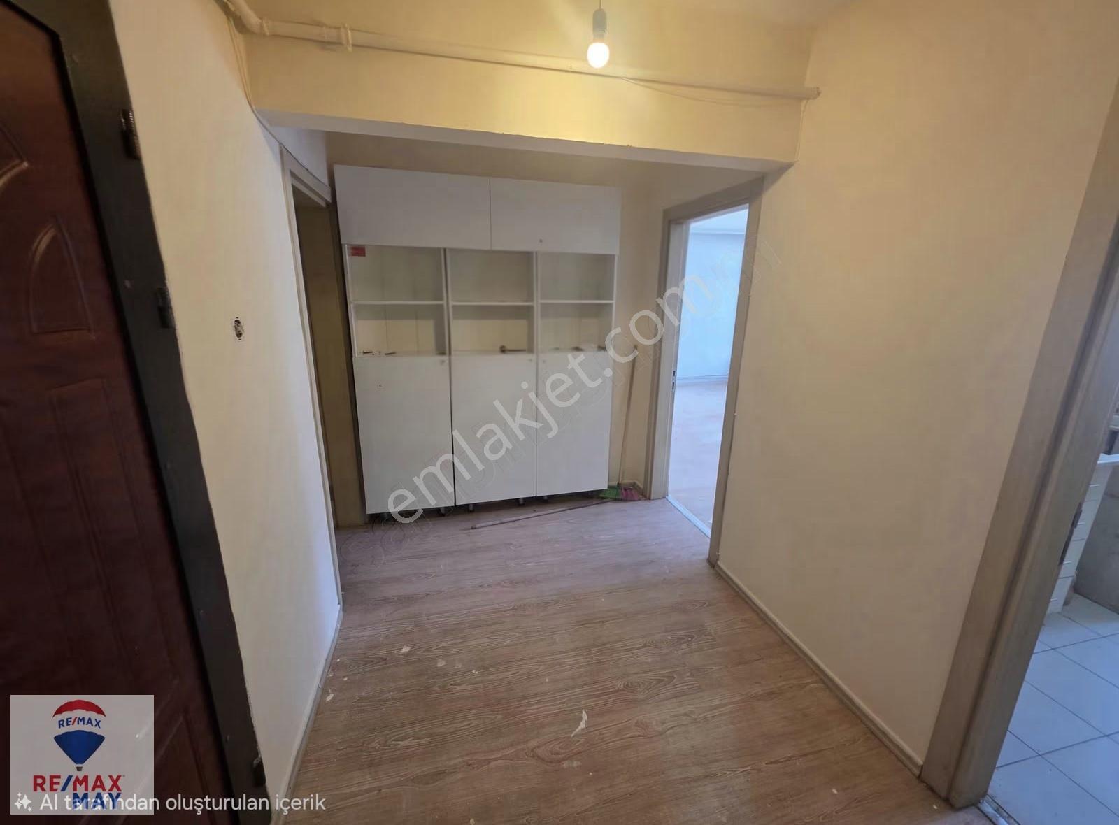 Hoşdere Caddesi Üzerinde Yatırıma Ve Oturuma Uygun 2+1 Daire - Görsel 18