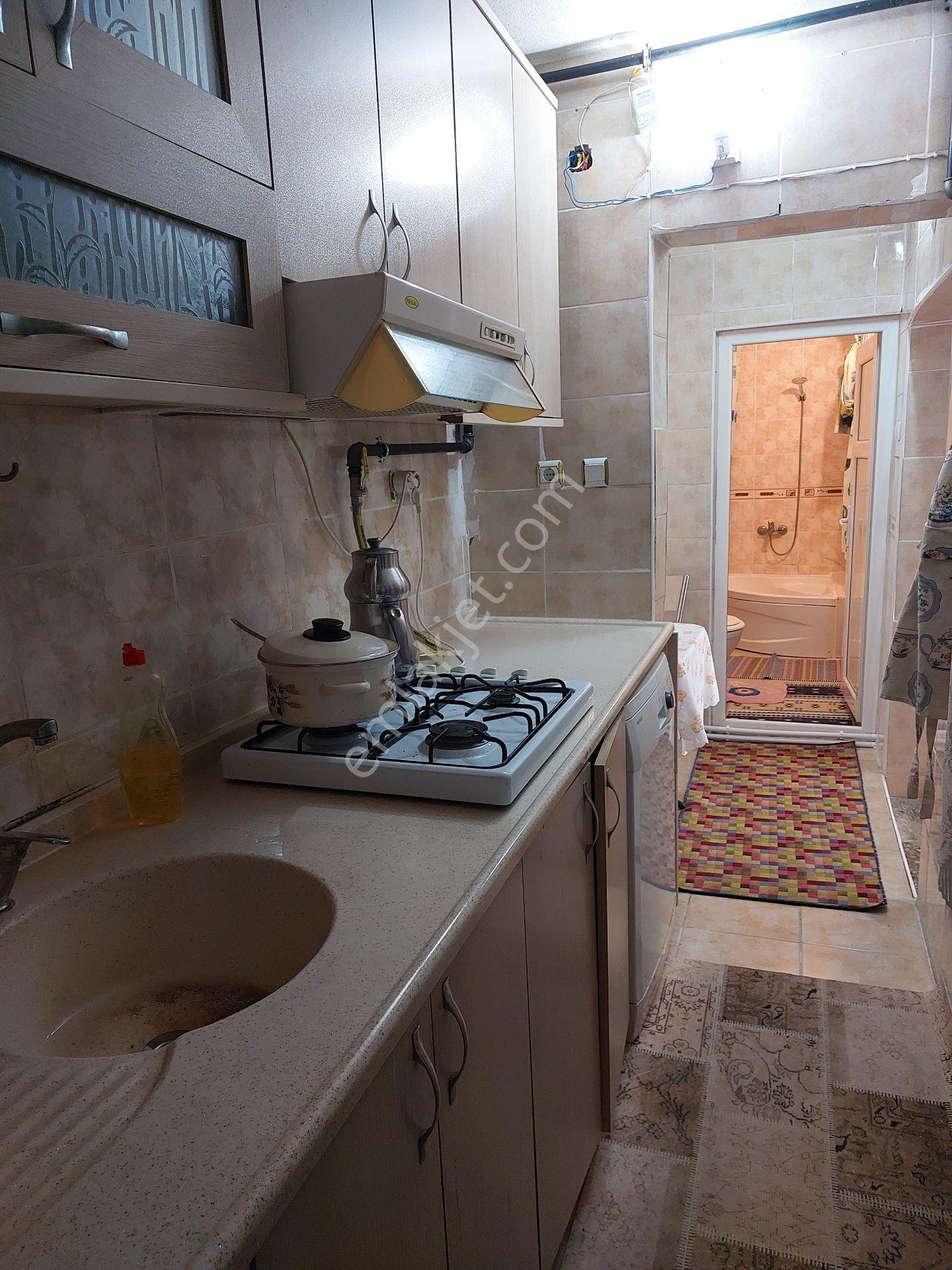 Bursa Güllük Mahallesi'nde Kiralık Eşyalı 2+1 Bahçeli Müstakil Ev - Görsel 16