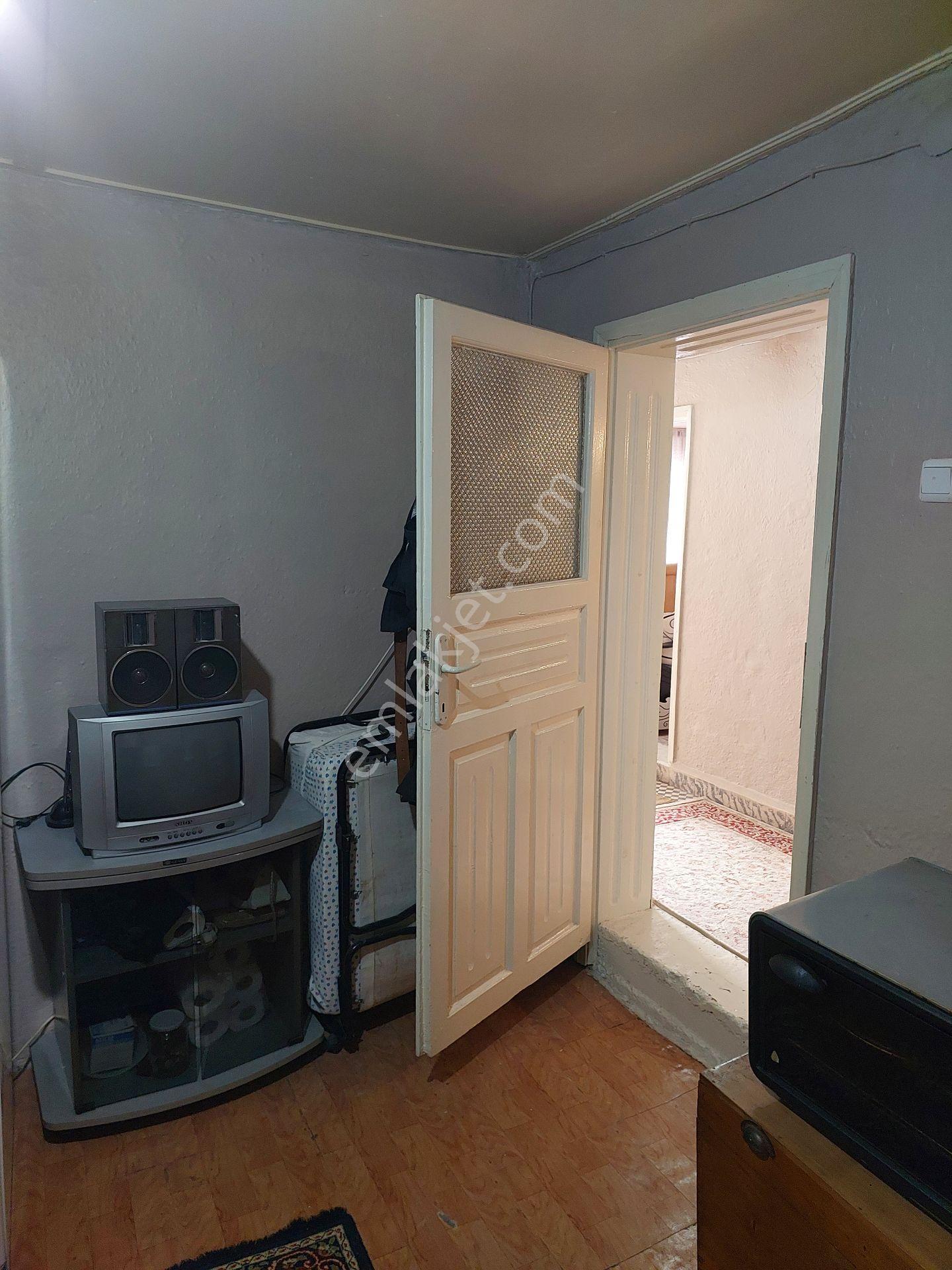Bursa Güllük Mahallesi'nde Kiralık Eşyalı 2+1 Bahçeli Müstakil Ev - Görsel 22