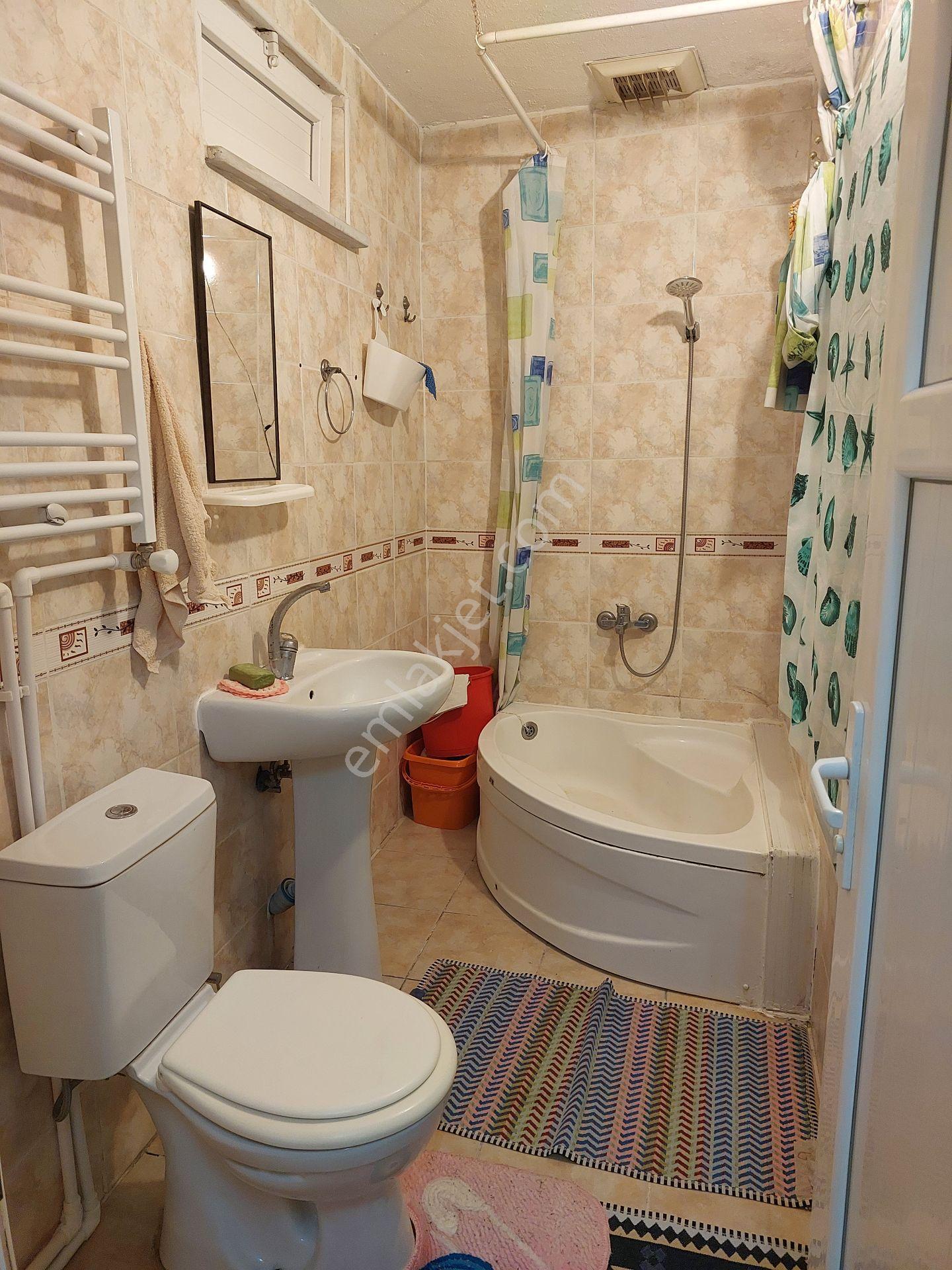Bursa Güllük Mahallesi'nde Kiralık Eşyalı 2+1 Bahçeli Müstakil Ev - Görsel 18
