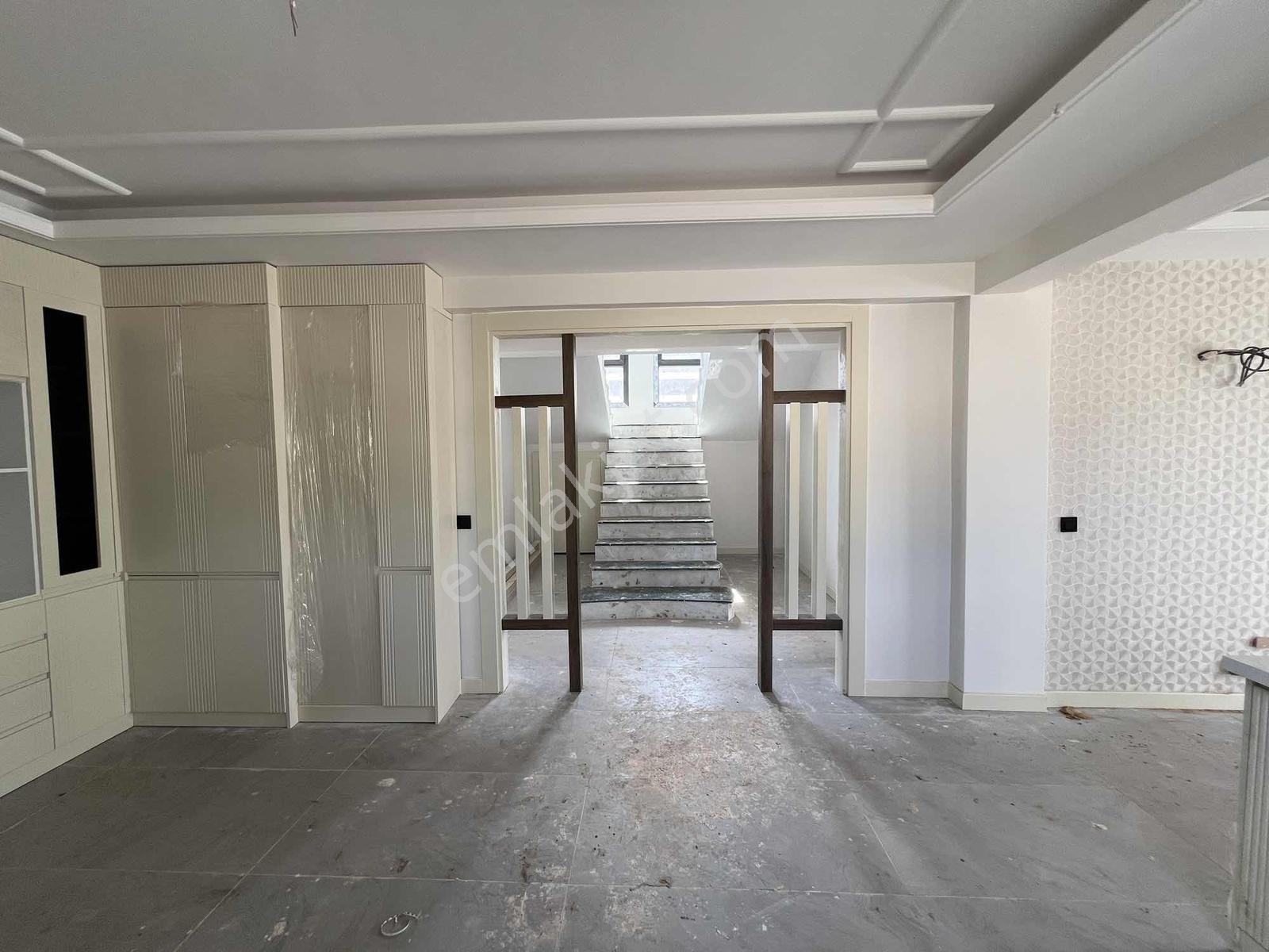 Onix21 Emlaktan Şahintepe De Satılık Ultra Lüks Tripleks Villa - Görsel 29