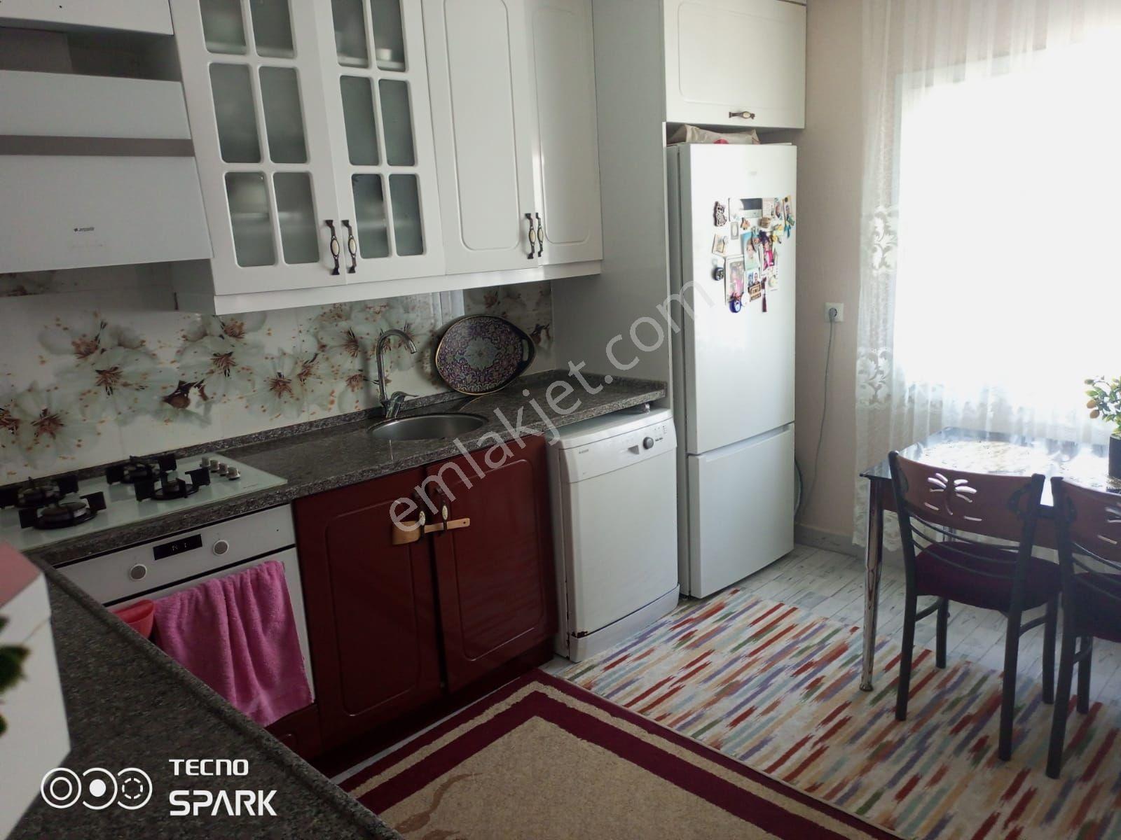Komple 3 Katlı Satılık Bina - Görsel 22