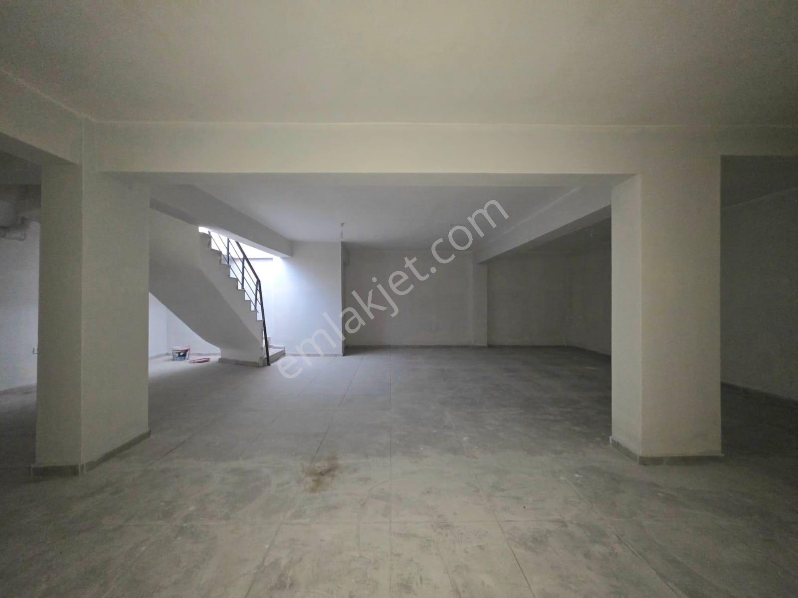 Yeşilova Boğazova Cd. Üzerinde Yatırımlık 170m² Satılık Dükkan - Görsel 11