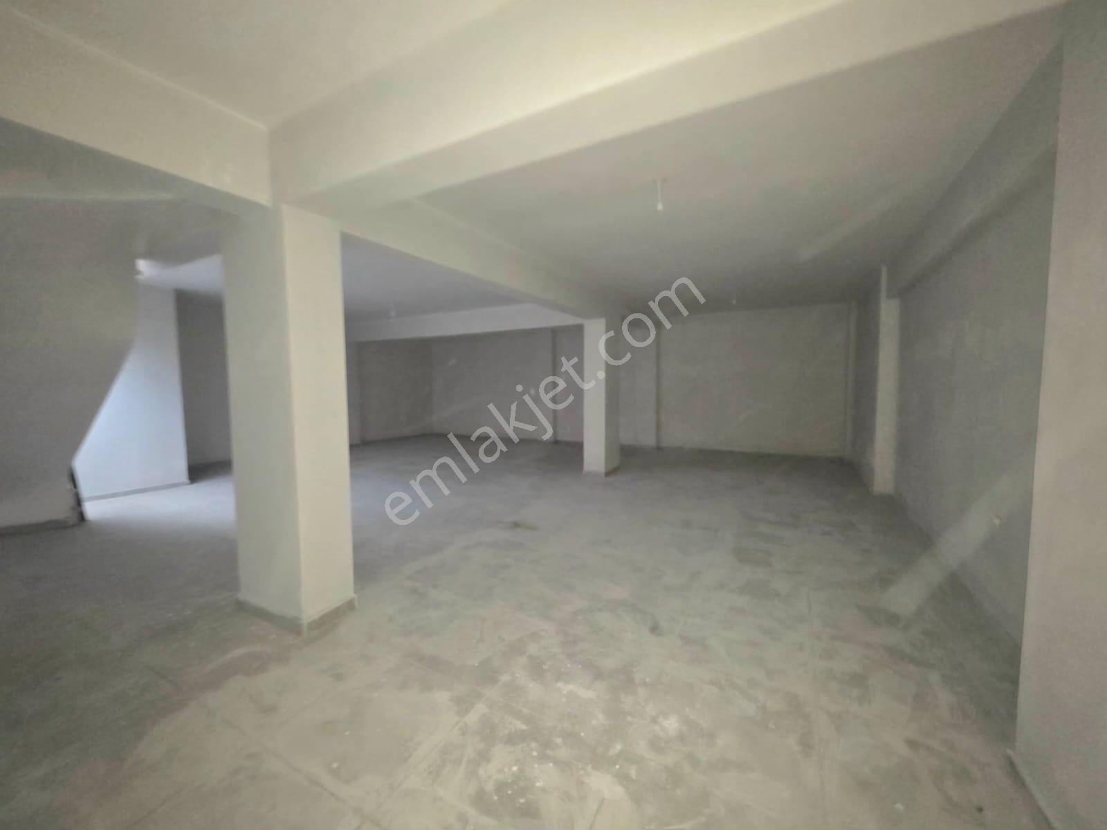 Yeşilova Boğazova Cd. Üzerinde Yatırımlık 170m² Satılık Dükkan - Görsel 12