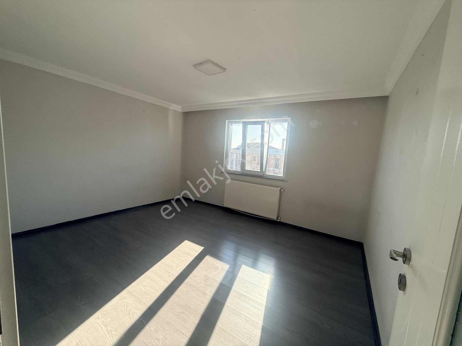 Taşoluk Köyiçinde Bakımlı Temiz 2+1 Daire - Görsel 3