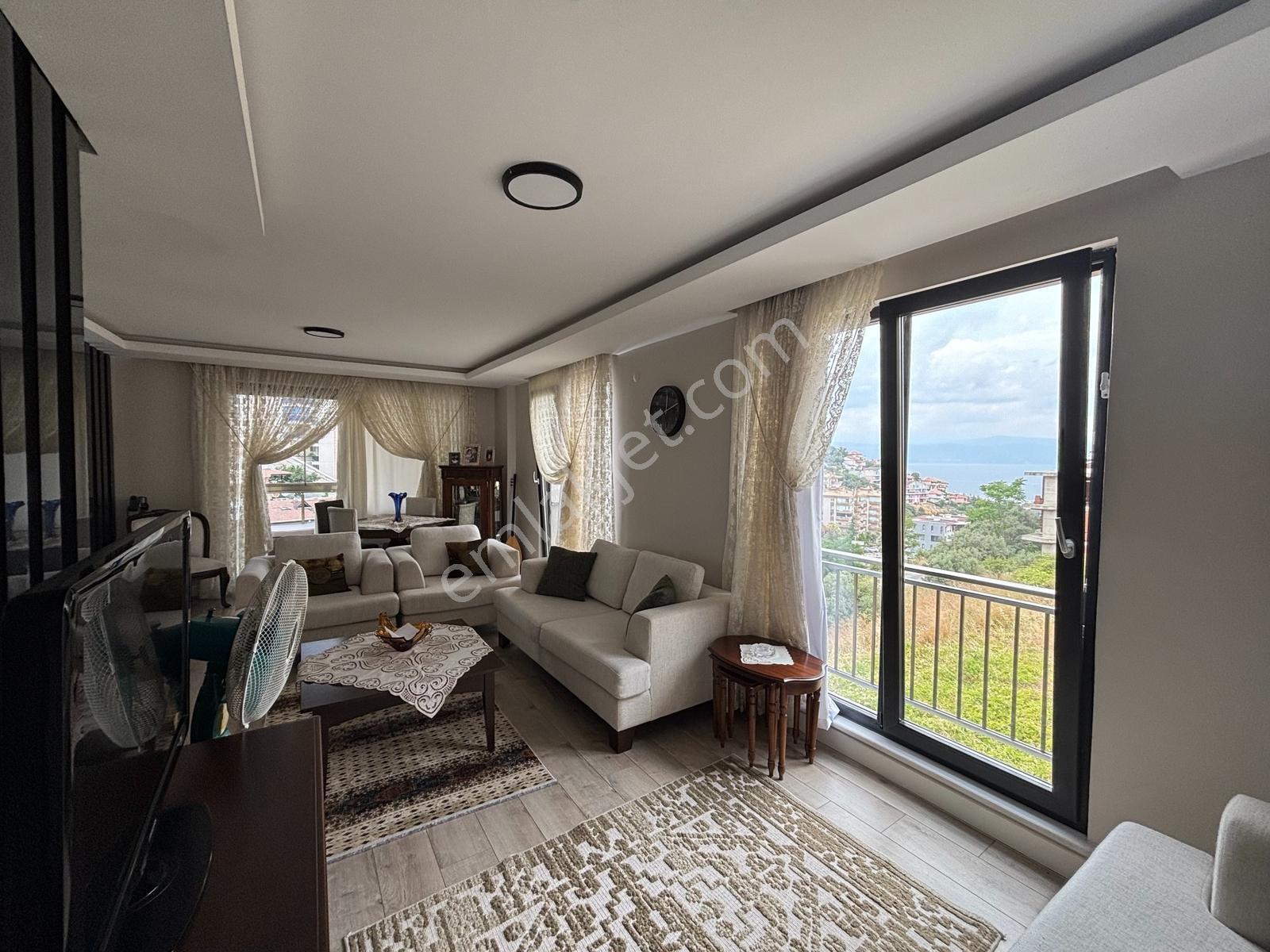 Mudanya Halitpaşa Tüm Odaları Deniz Manzaralı 155 M2 Dubleks - Görsel 14