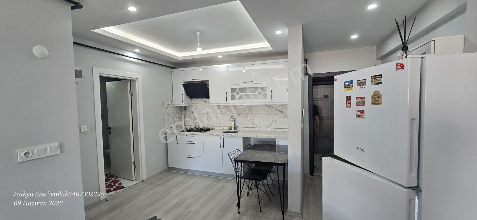 Kapaklıda Eşyalı Kiralık Daire Kaymakamlık Hastane Mevkiinde - Görsel 3