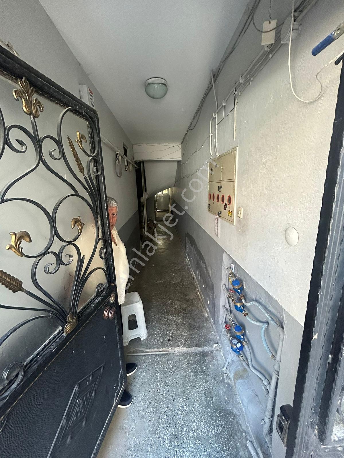 3 Ailenin Oturabileceği Daire 3 Katlı + Dükkan - Görsel 23