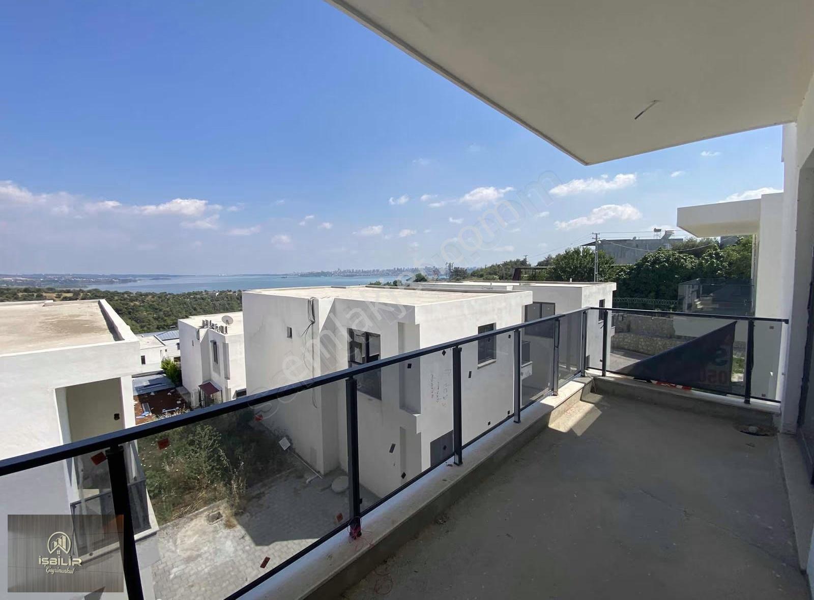 Topalak Dörtler De 5+1 Satılık Villa Göl Manzaralı Site İçi - Görsel 5